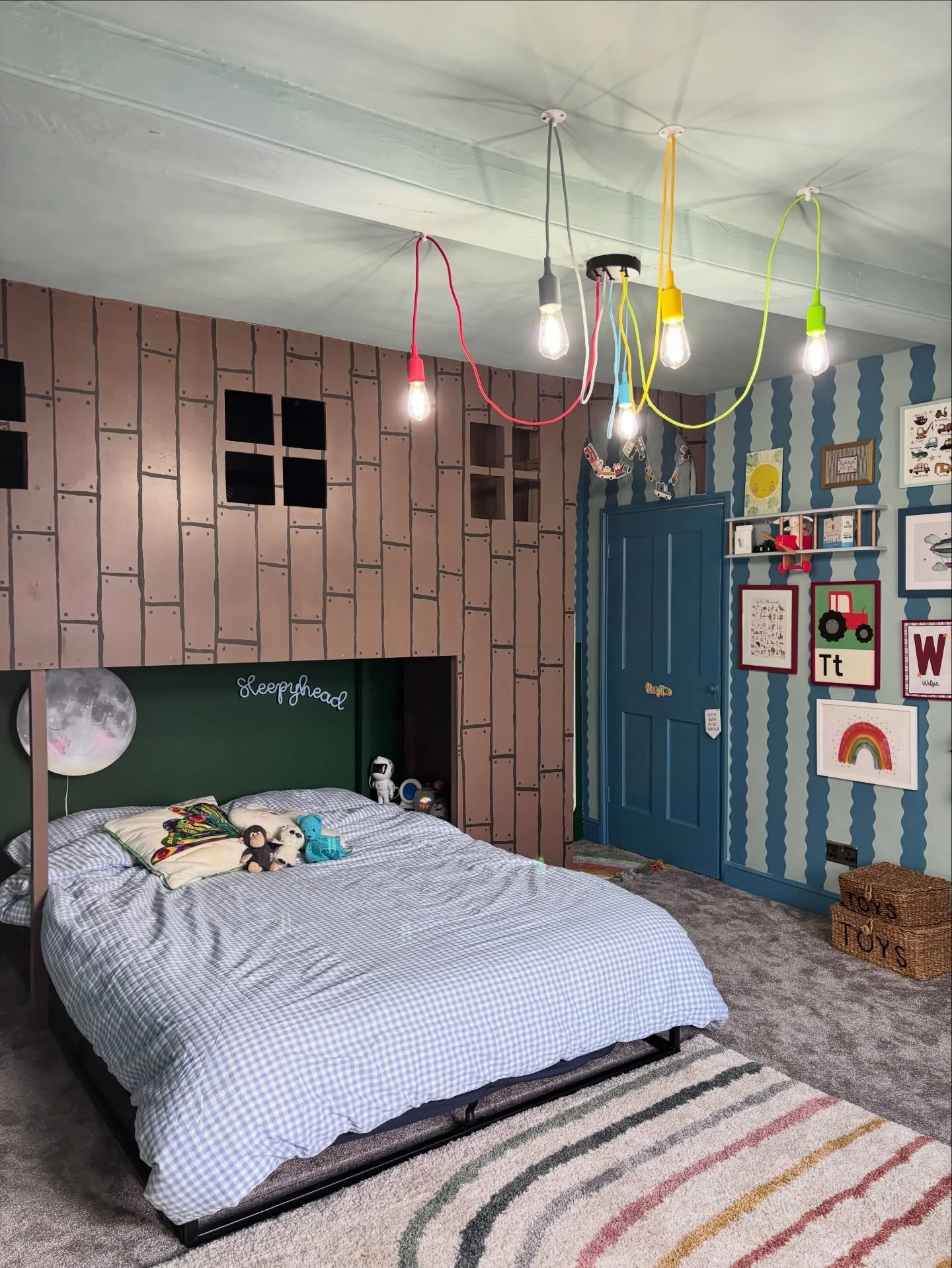 wilfie-full-bedroom.jpg