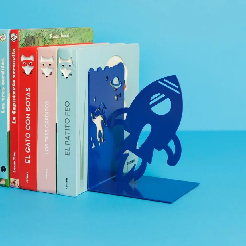 Space_Walk_Bookend_Blue.webp