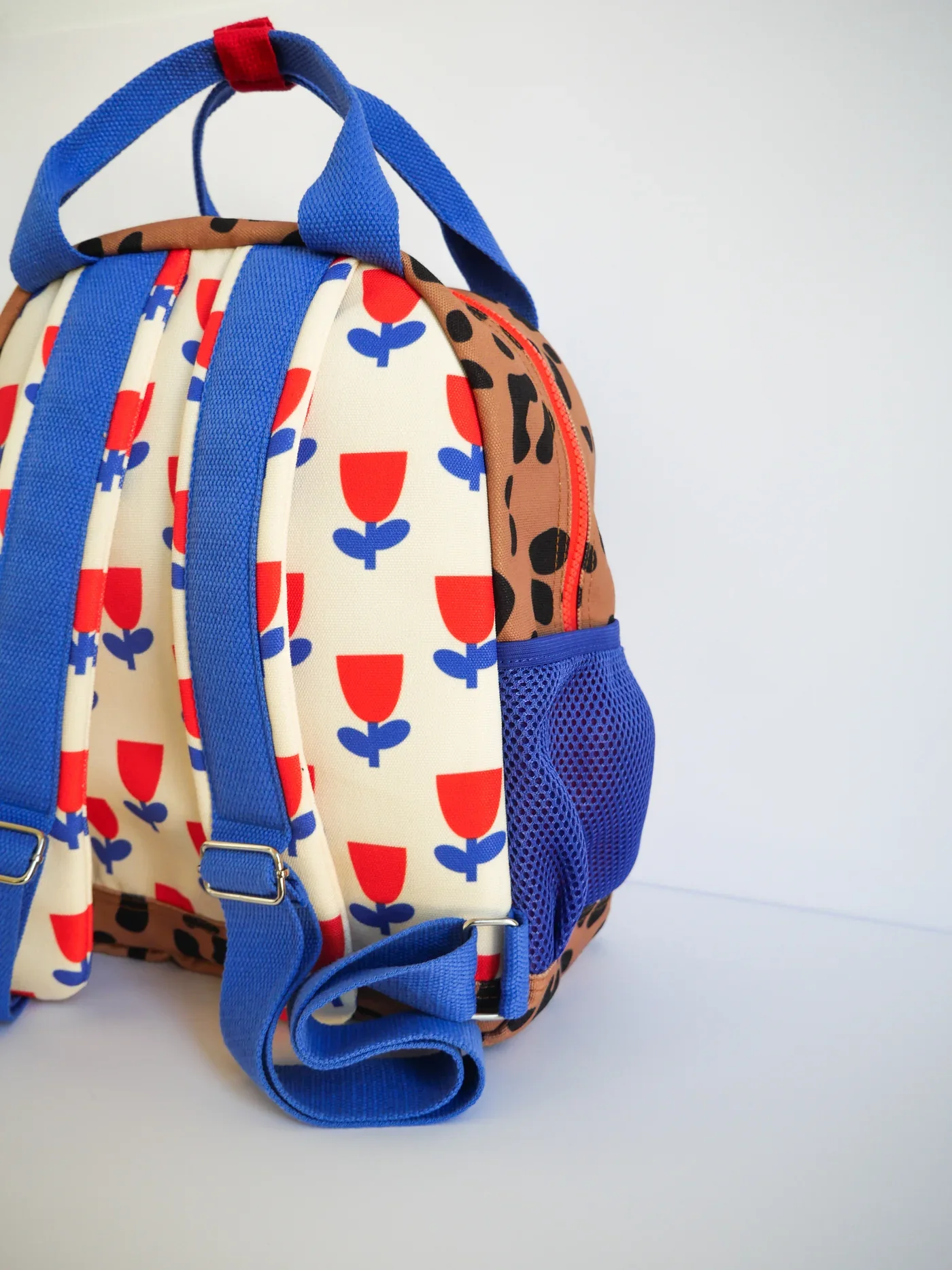 mini-kyomo-x-taxi-brousse-backpack.webp