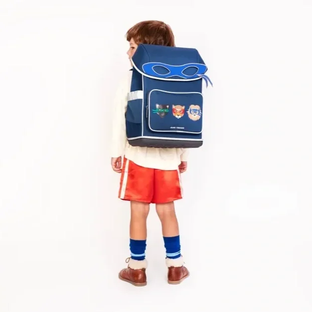 supecats-backpack-jeune-premier2.webp