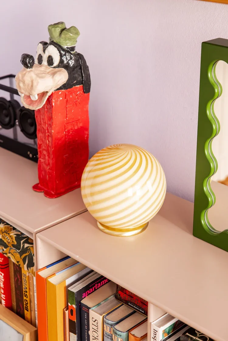 vetro-murano-glass-table-lamp-kids-room-tactile-warm