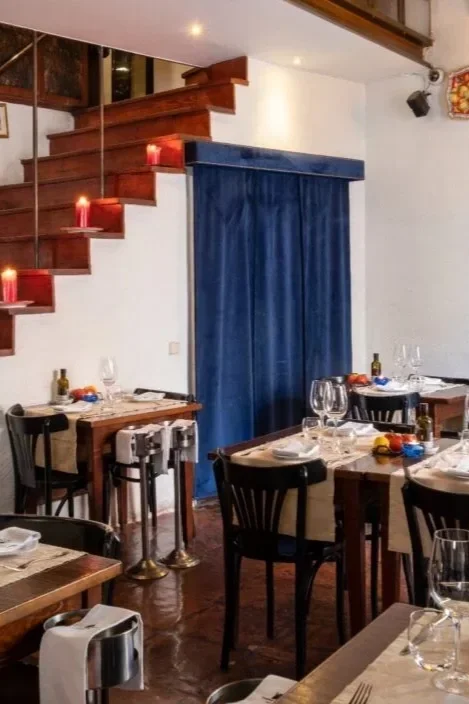 come-prima-lapa-lisbon-italian-restaurant-exterior