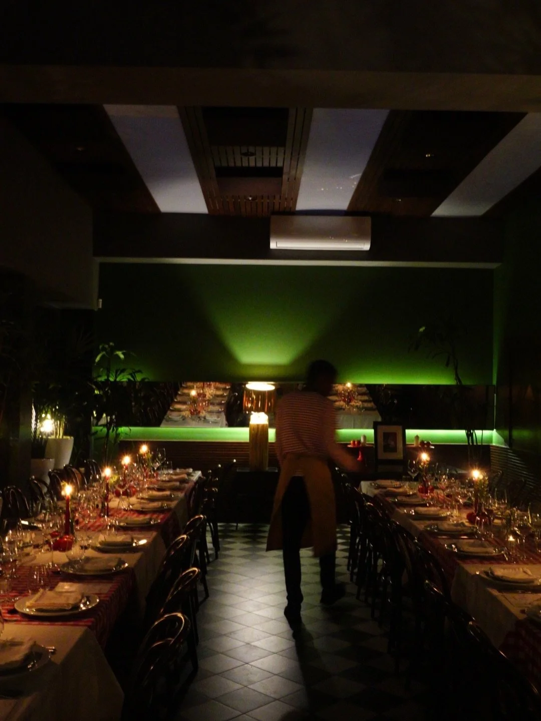la-trattoria-lisbon-cosy-italian-restaurant-interior