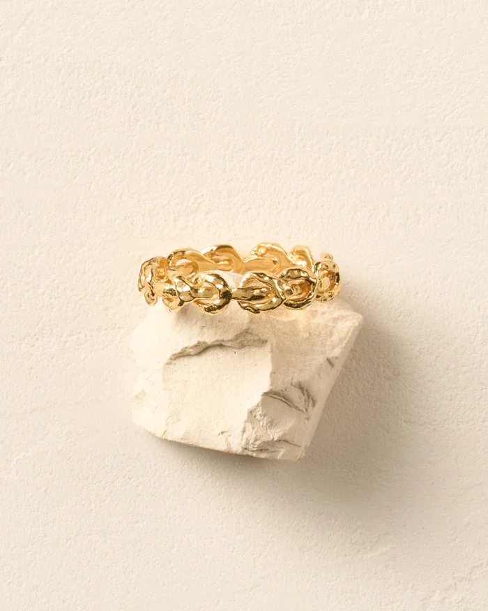 agapee-nodi-ring-gold-plated-knot-design-jewellery