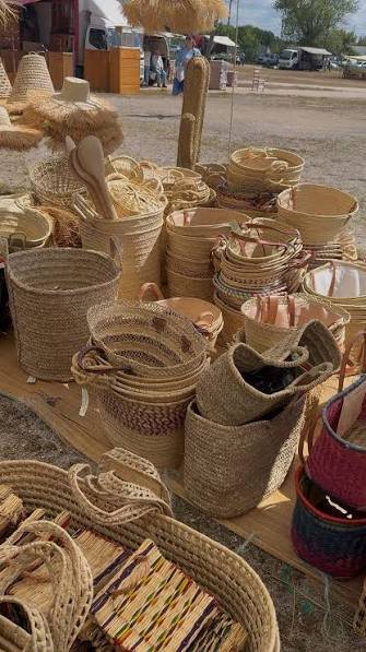 Brunheira flea market.jpg