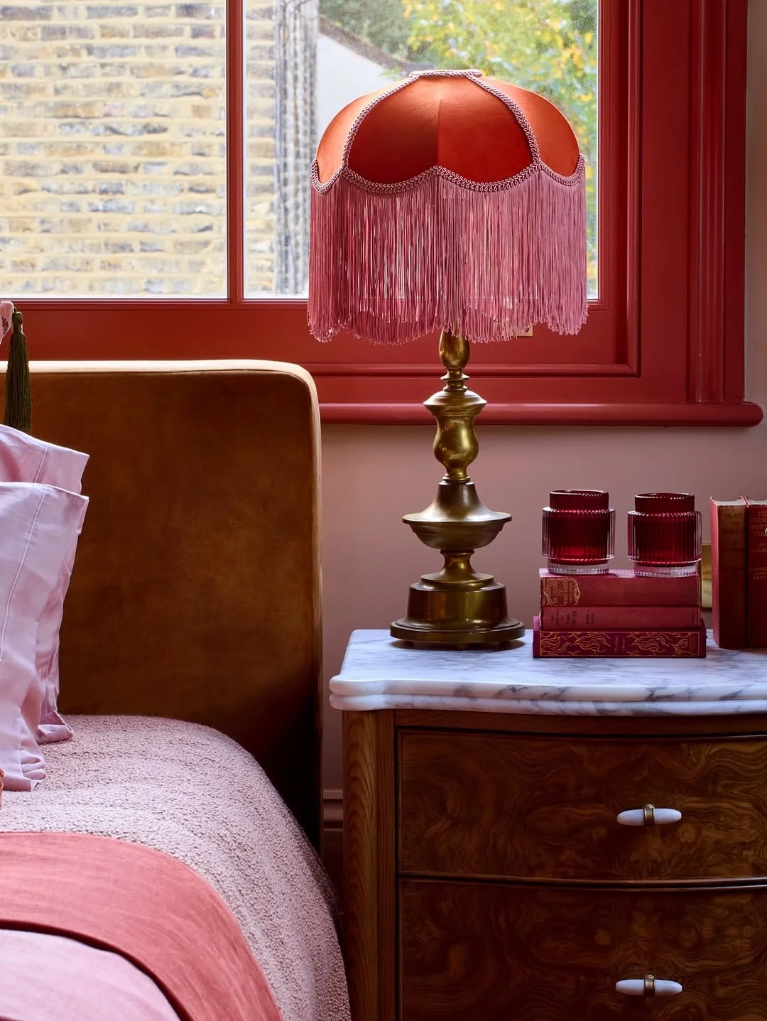 The-Duke-Pink-Lamp.jpg