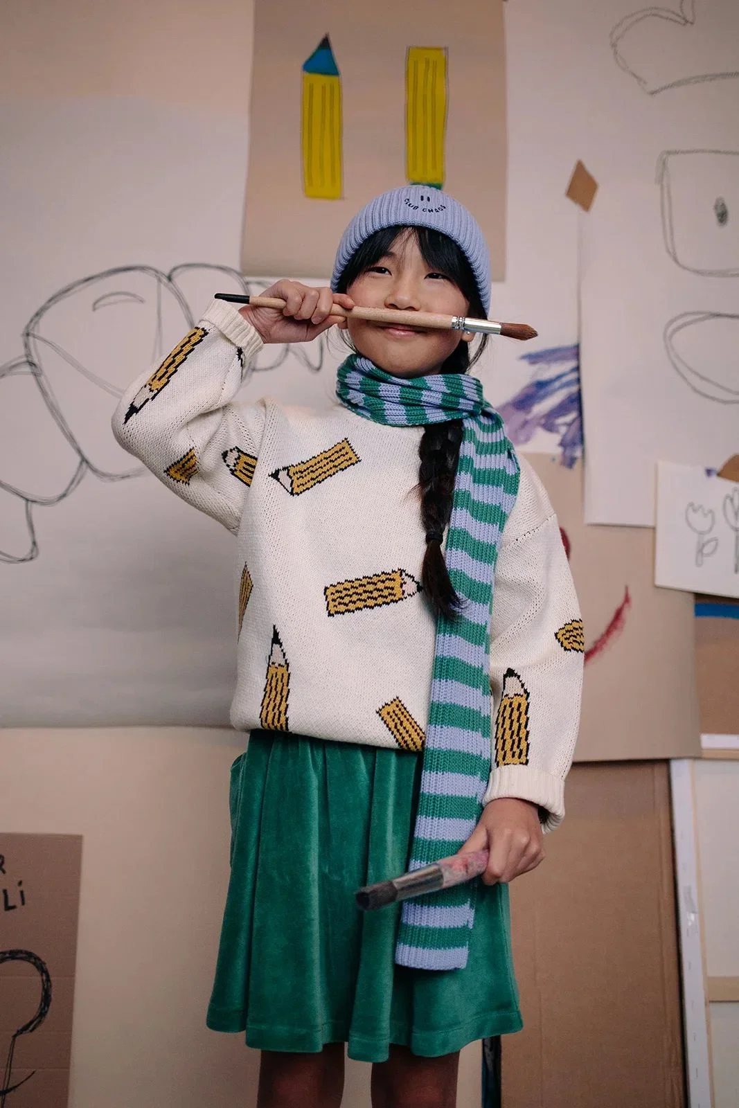 sproet-and-sprout-sweater-pencil.webp