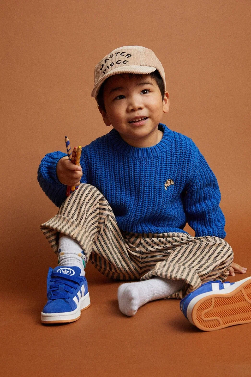 sproet-and-sprout-sweater-blue.webp