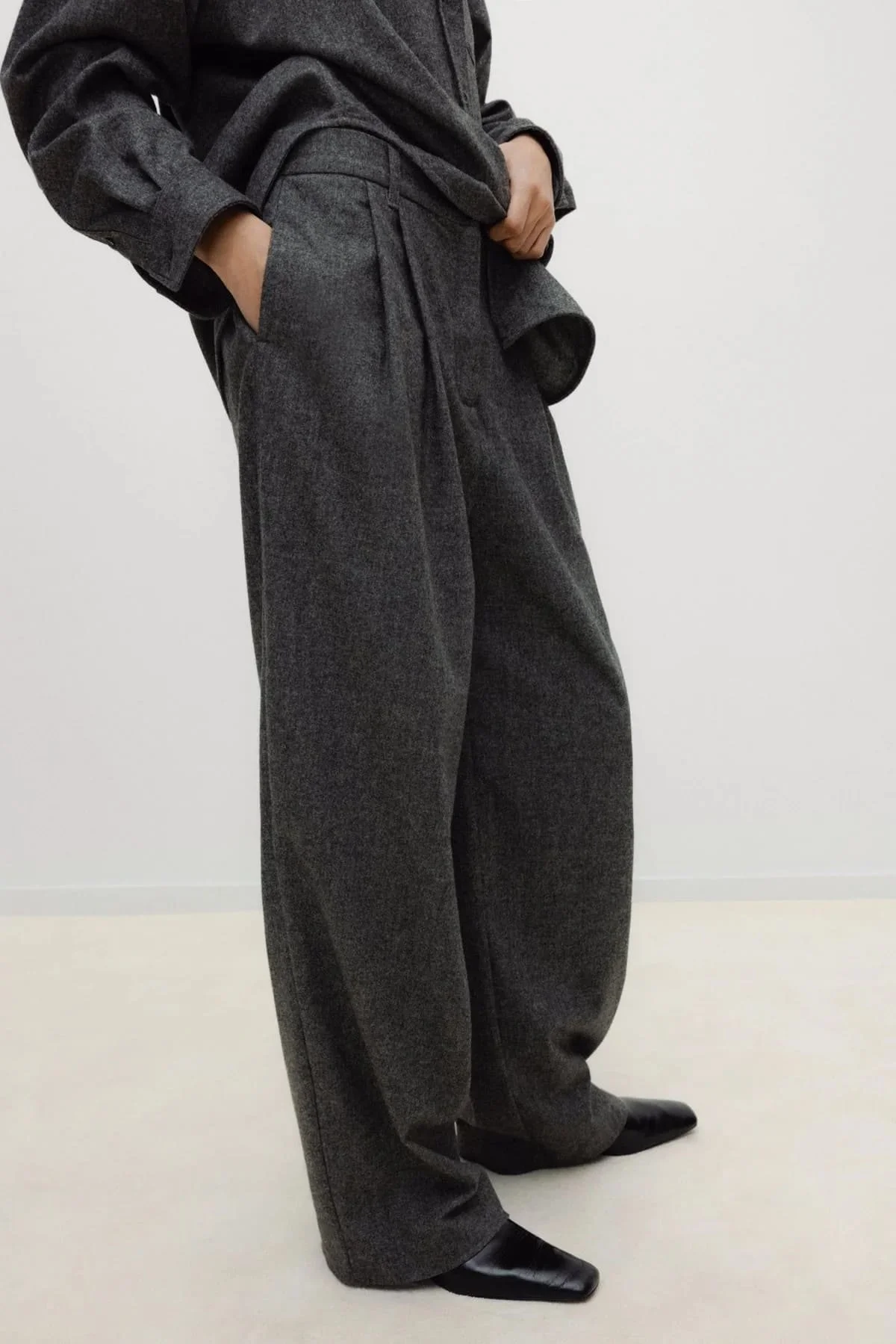 opal-woman-pant-1082302.jpg