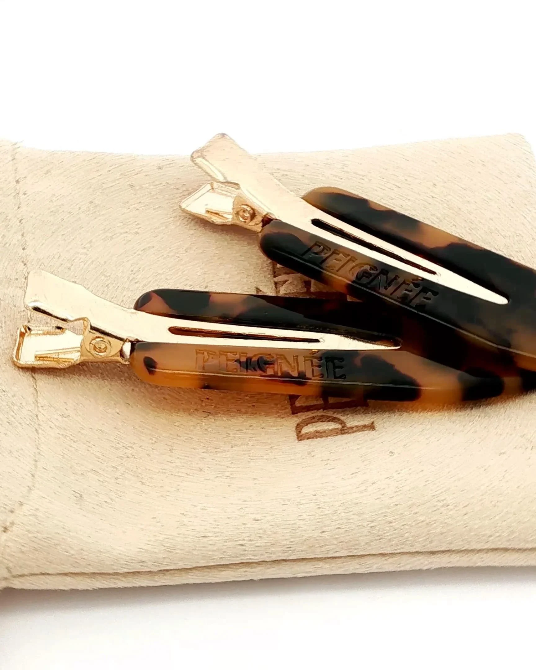 barrette-panthere_1.jpg