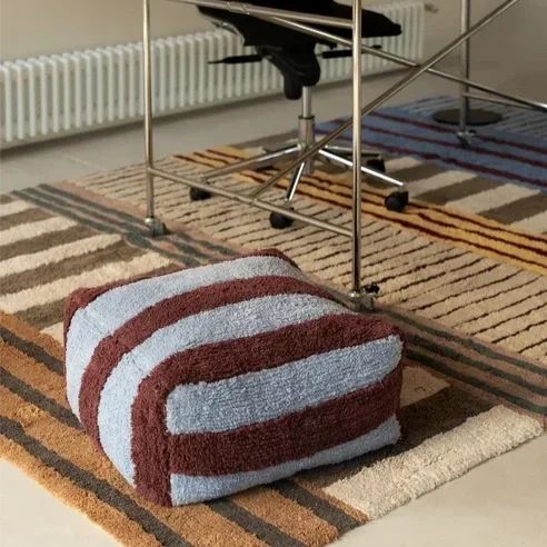 lorena-canals-cotton-pouf