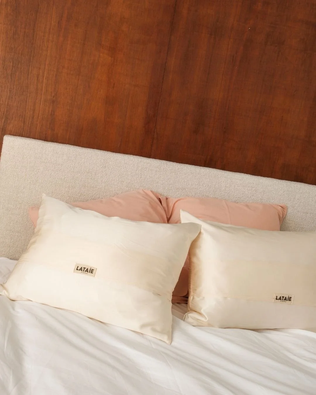 bonnuit-silk-pillow.jpg