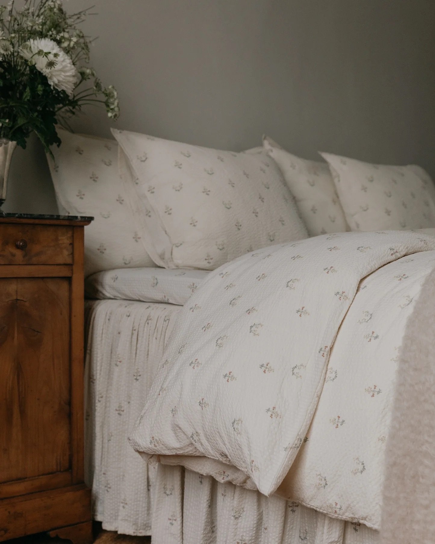 Autumn Home Essentials Home: Pieces to Refresh Your Space This Season