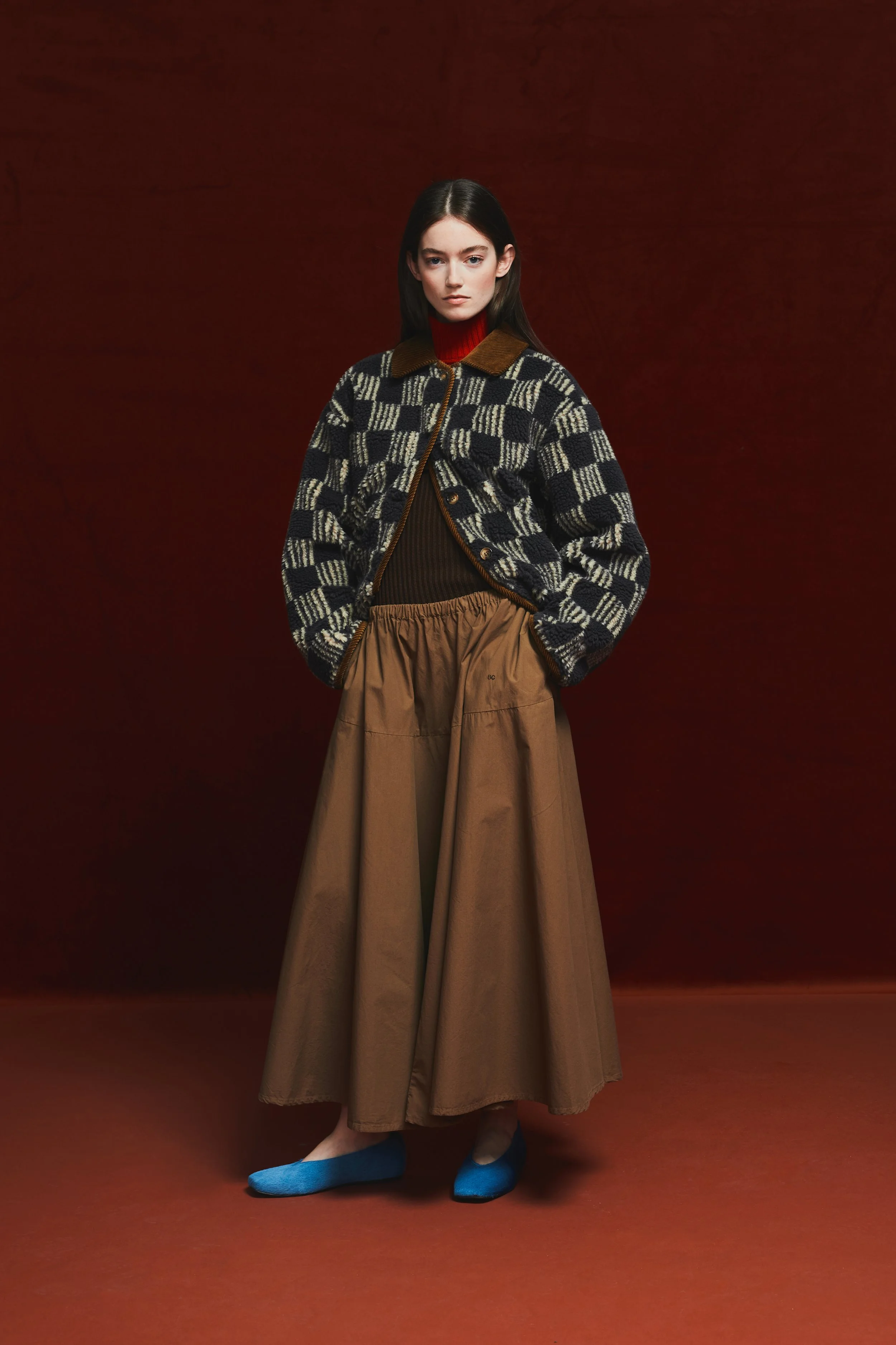 Autumn Essentials for Women: Stylish Pieces You'll Wear All Season