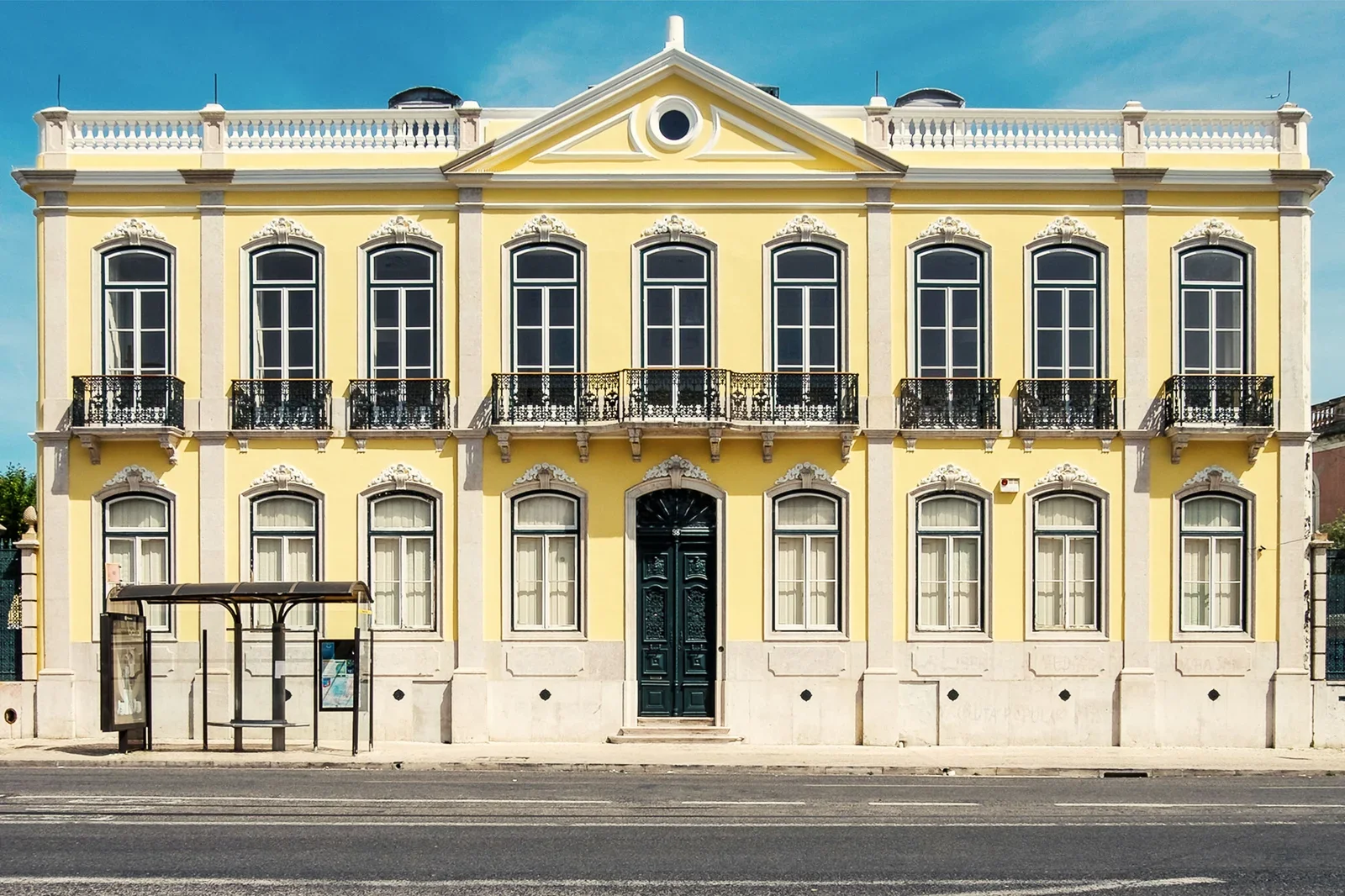 palacete gomes freire