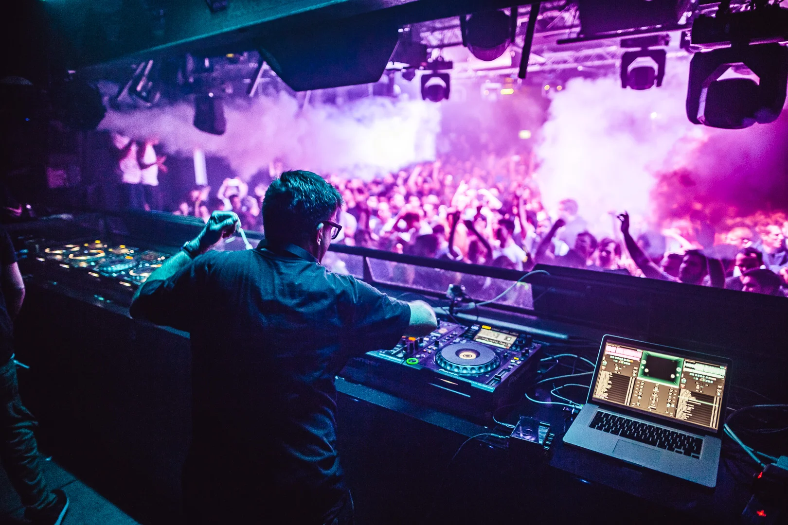 Dolby_Atmos_at_Ministry_of_Sound.jpg
