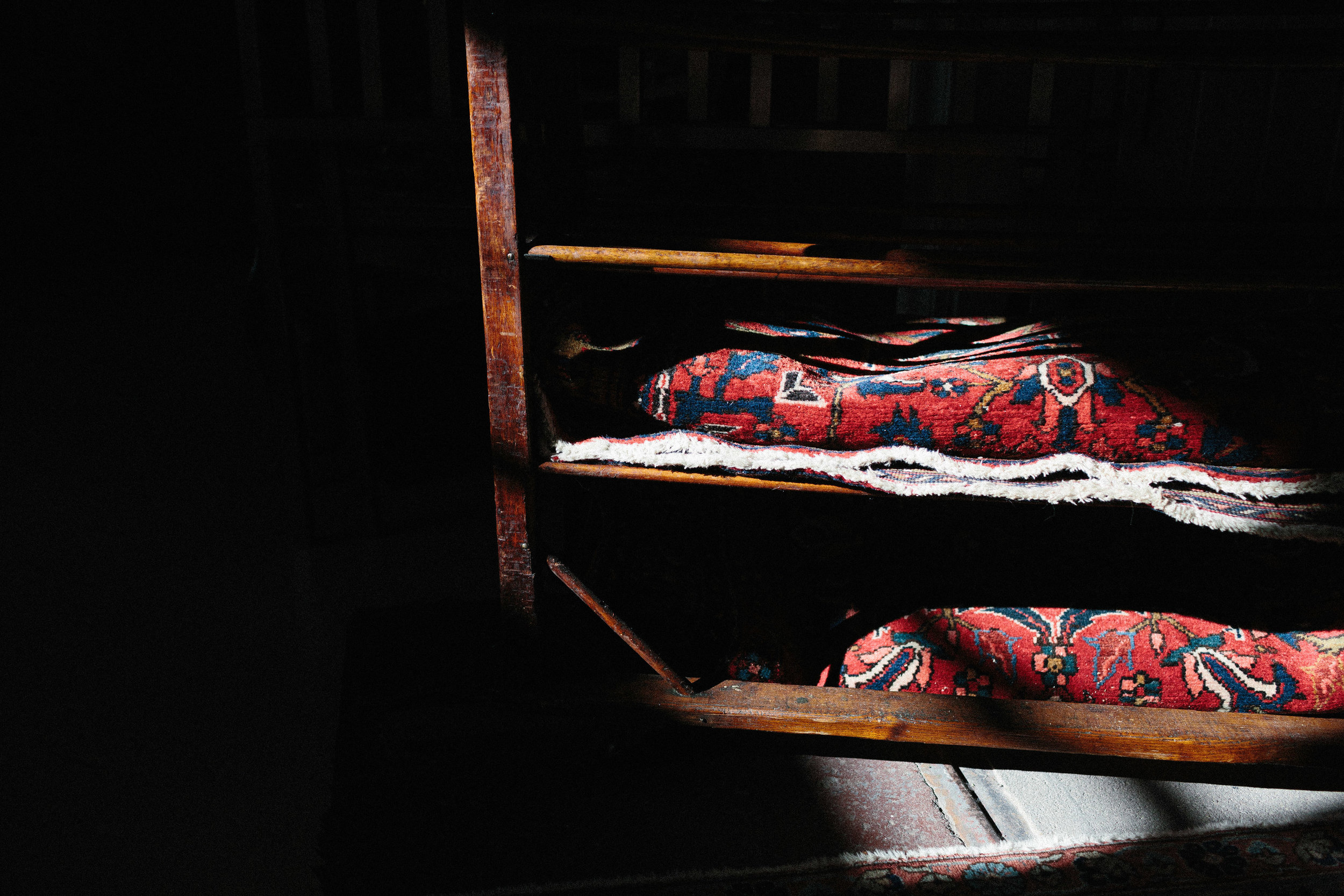 Contact & About — Wynsum Antiques & Interiors