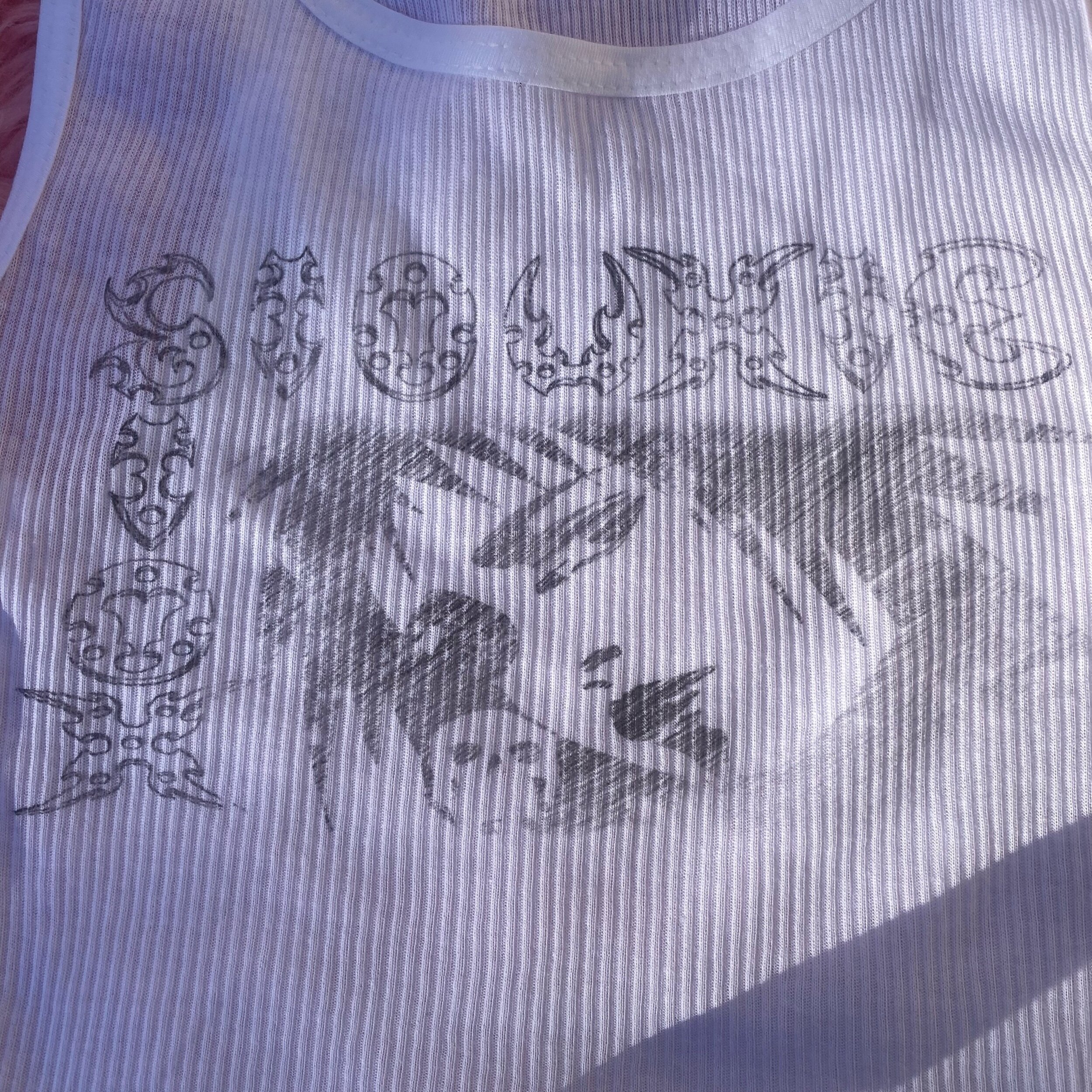 24ACA9F2-750E-4A48-AEF4-8B0759459993