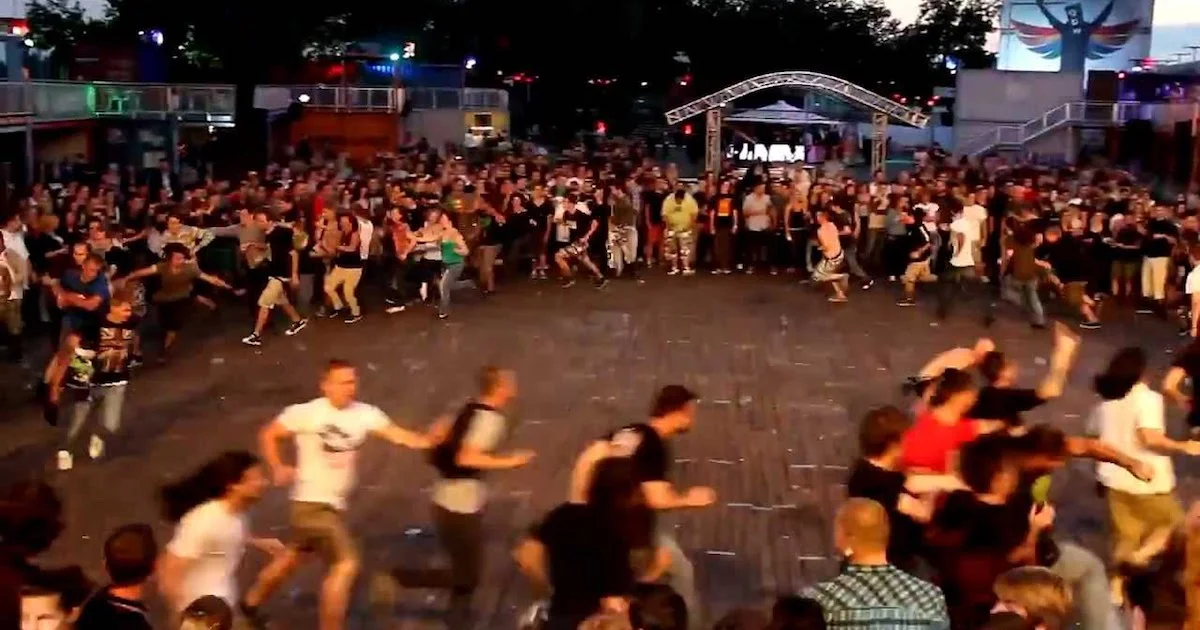 Circle Pit.jpg