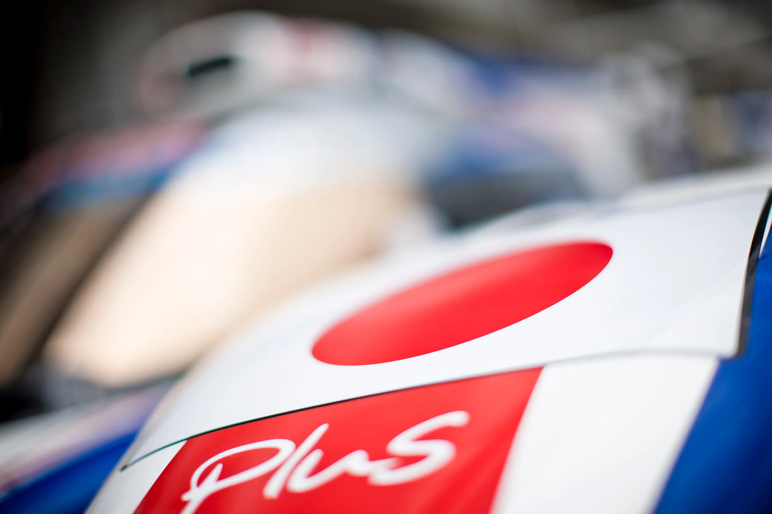 Japanese flag on the Toyota TS030