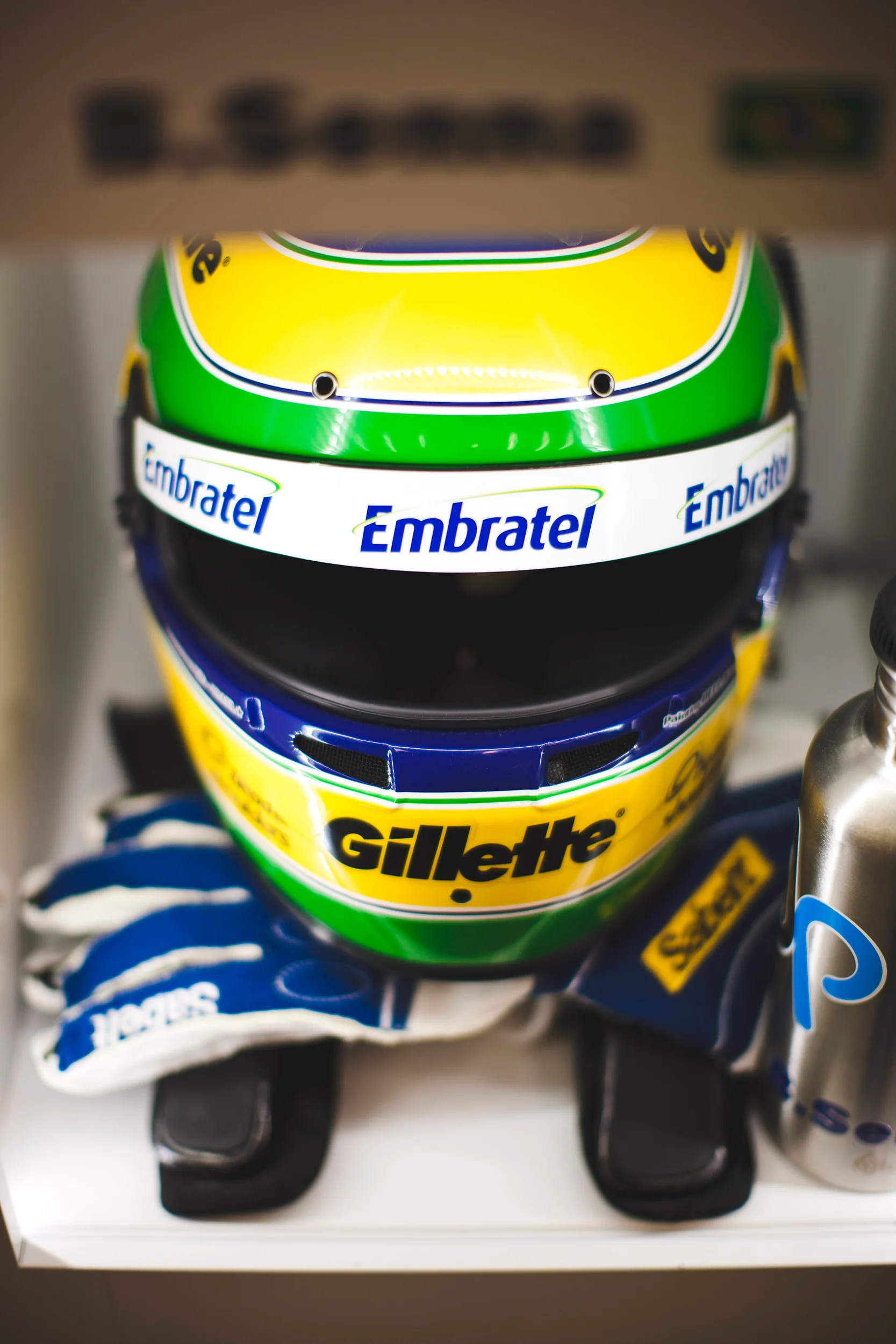 Bruno Senna's helmet
