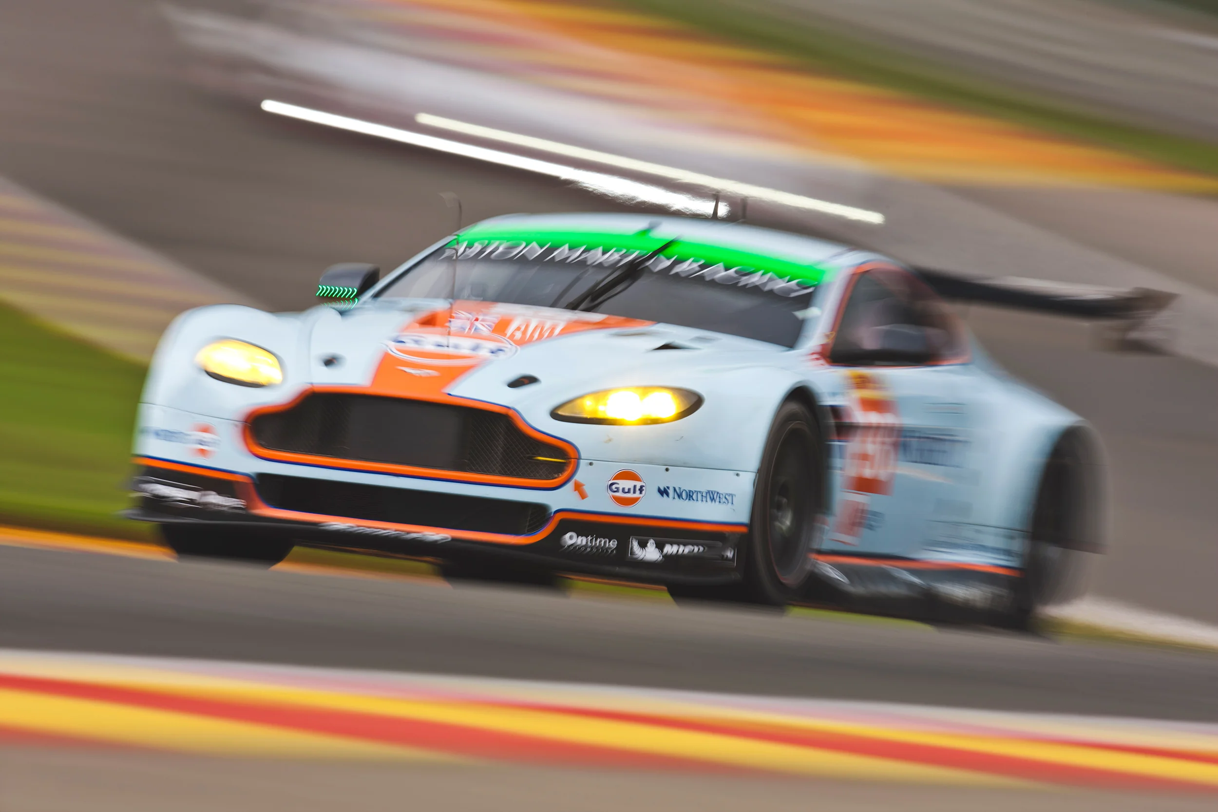 Christoffer Nygaard, Aston Martin Vantage