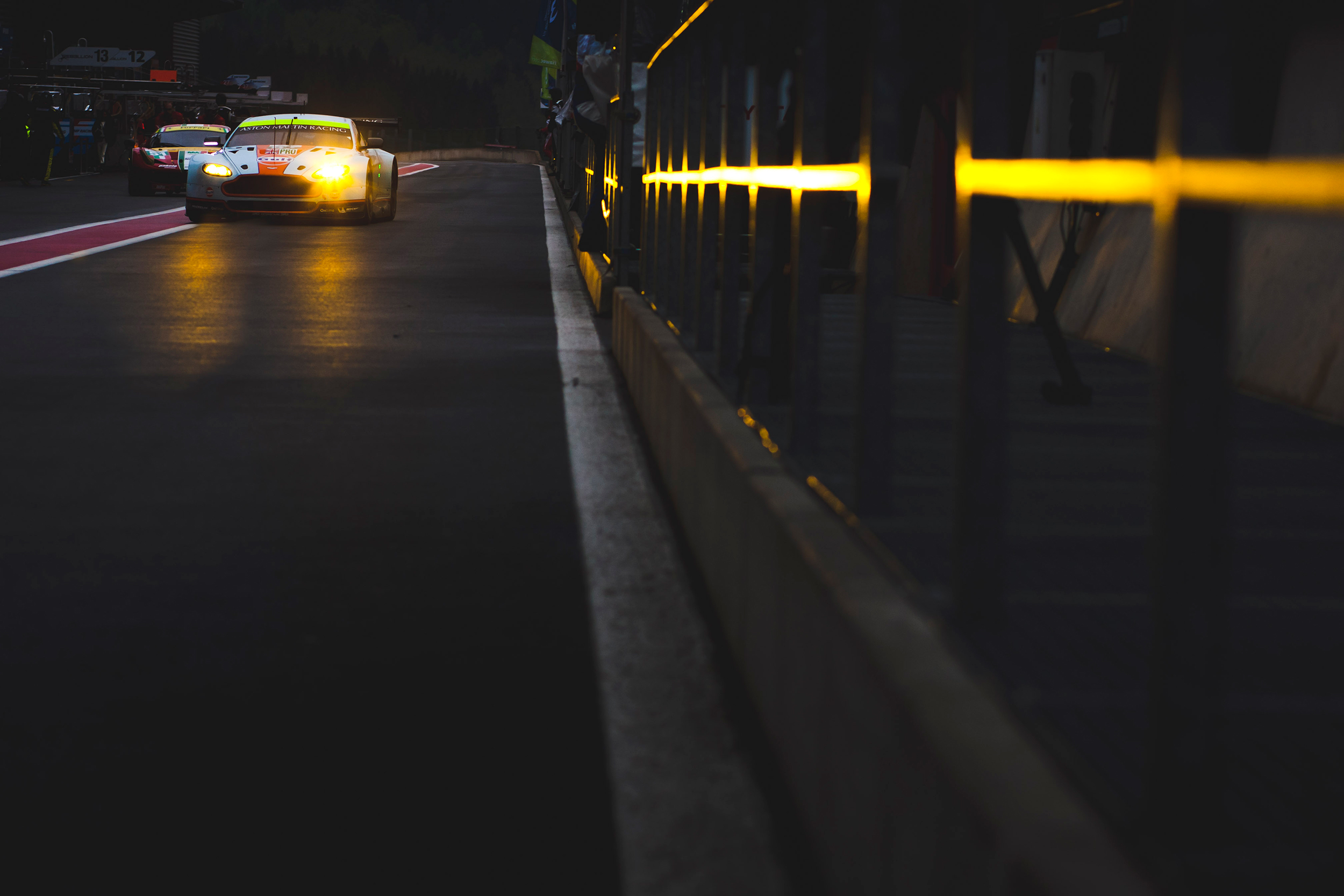 Stefan Mucke, Aston Martin Vantage