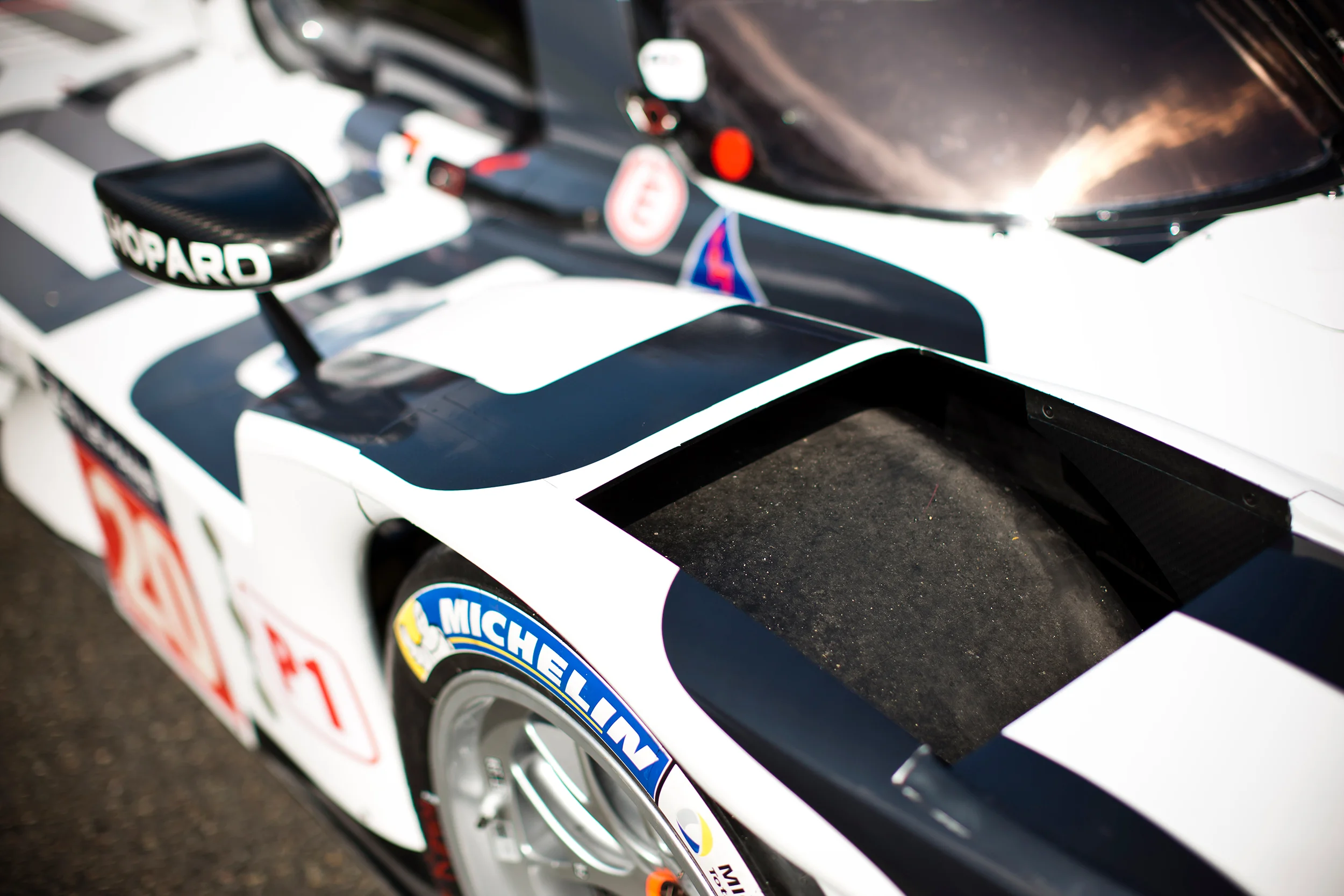 Porsche 919 hybrid wheel arch cut aways