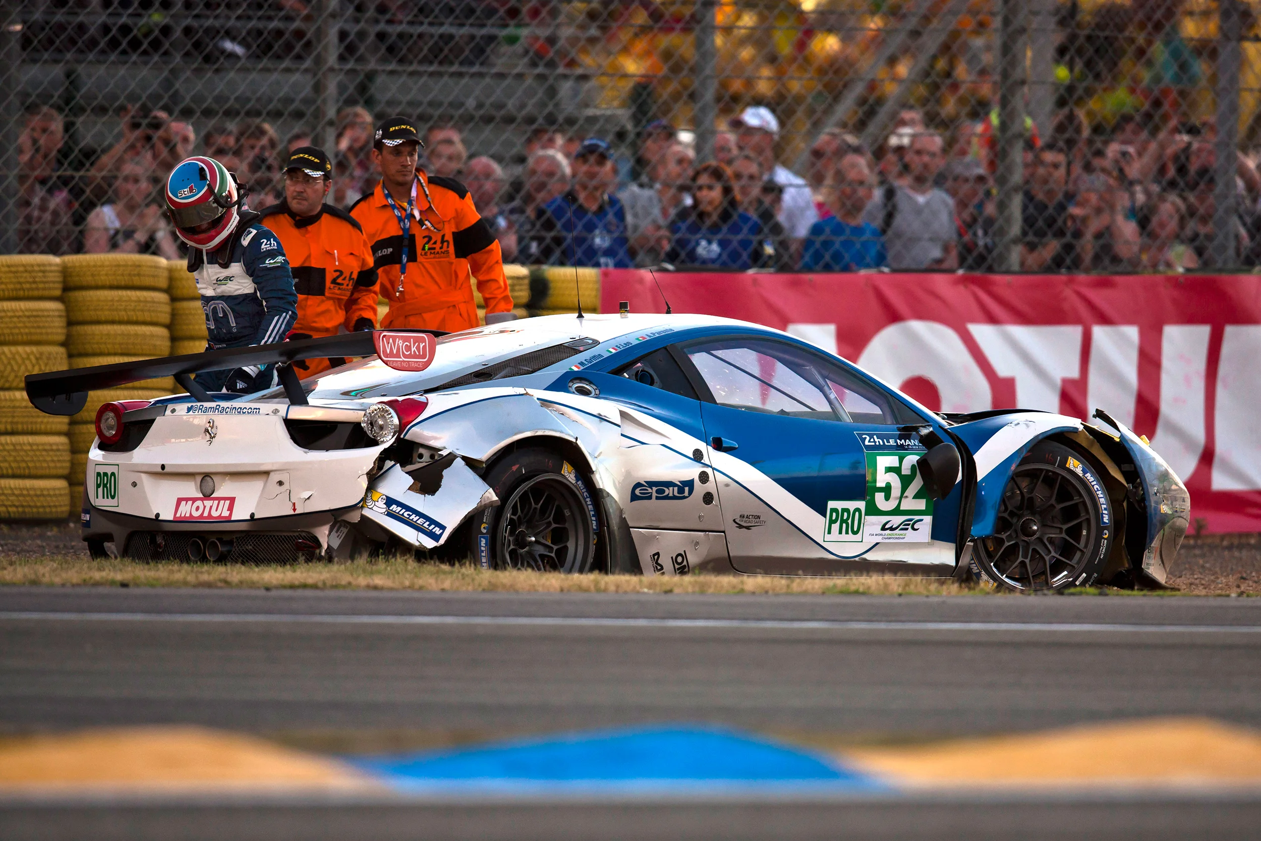 Alvaro Parente crashes out of qualifying