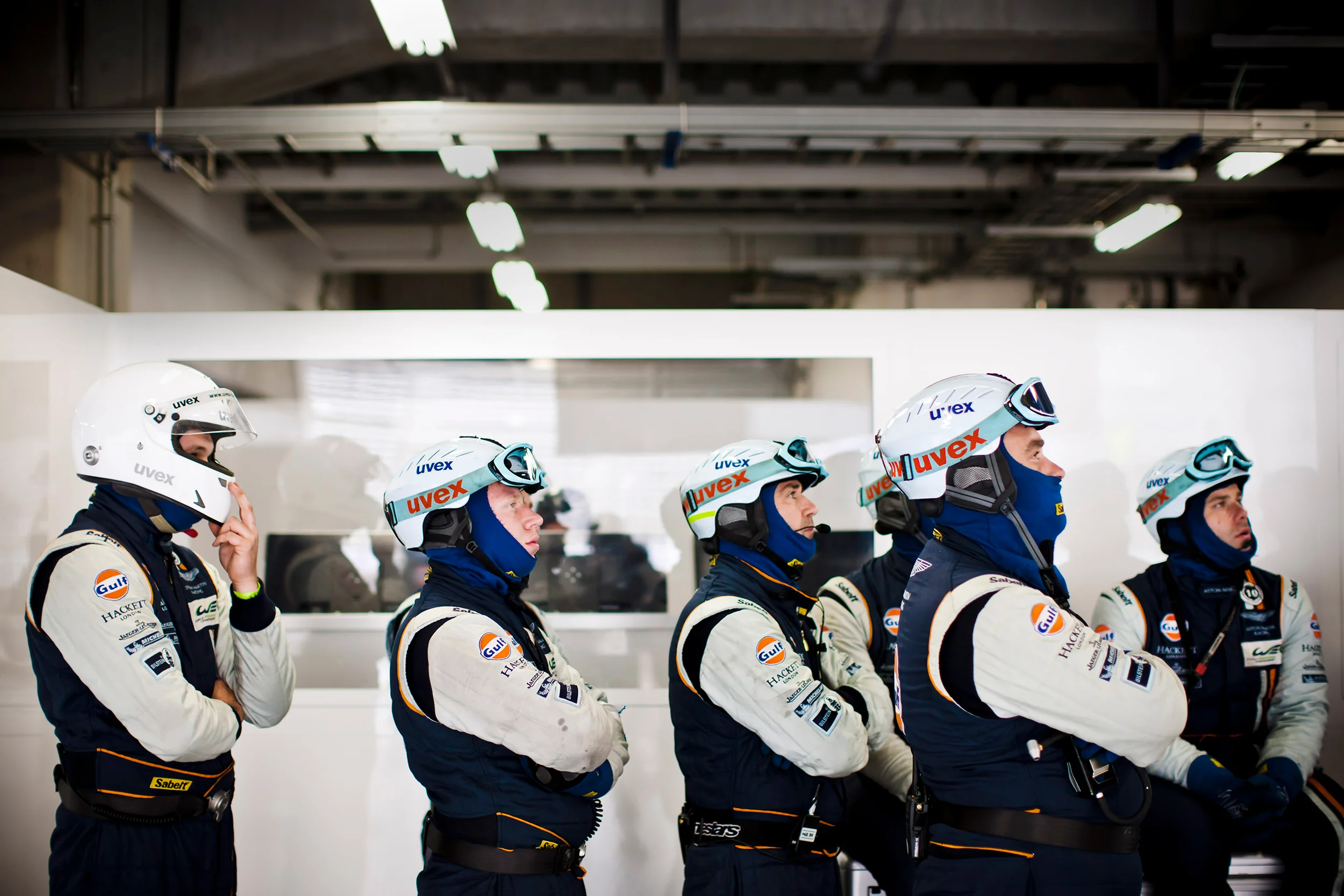 Aston Martin pit crew