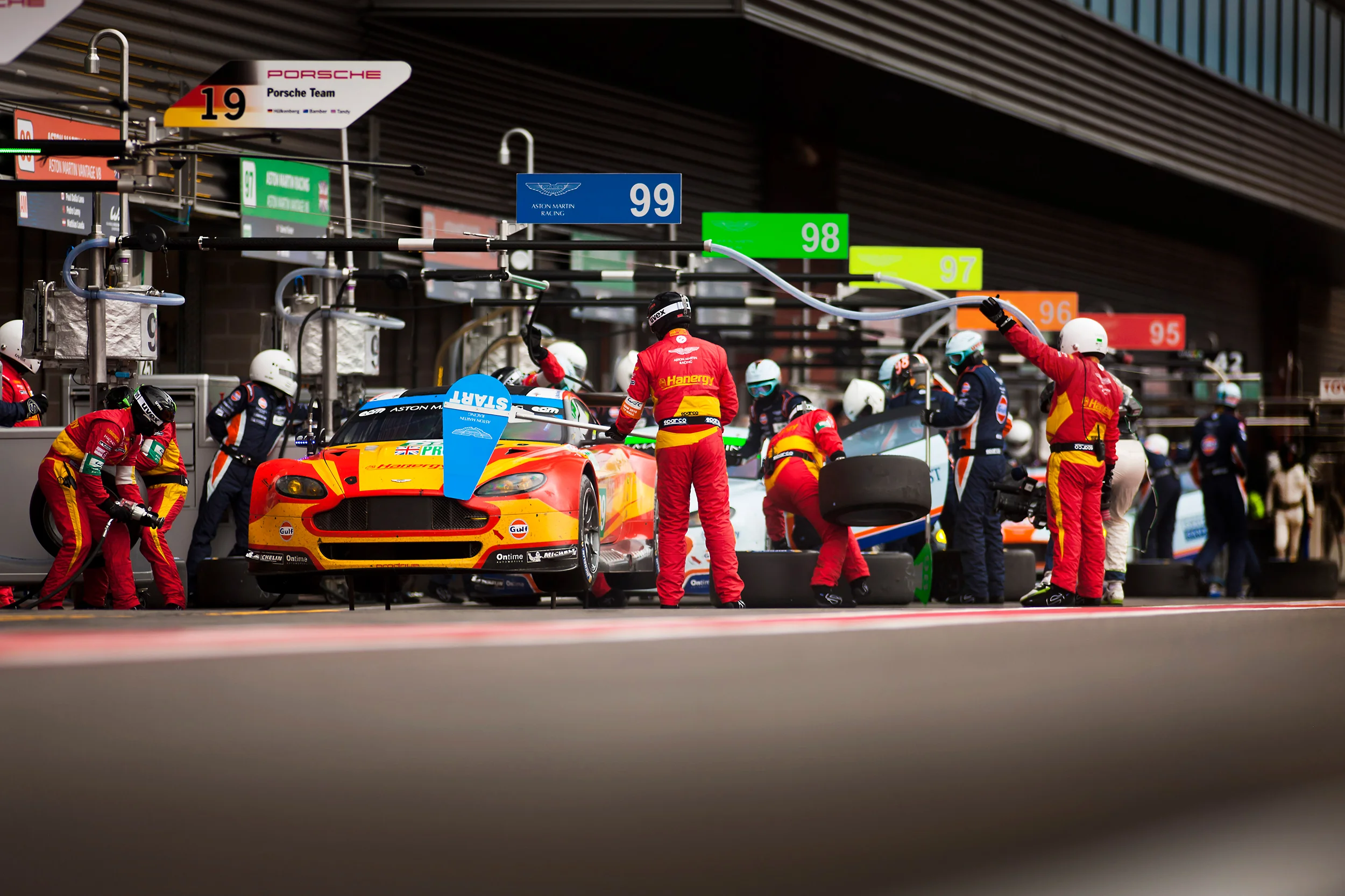 Aston Martin pit stops