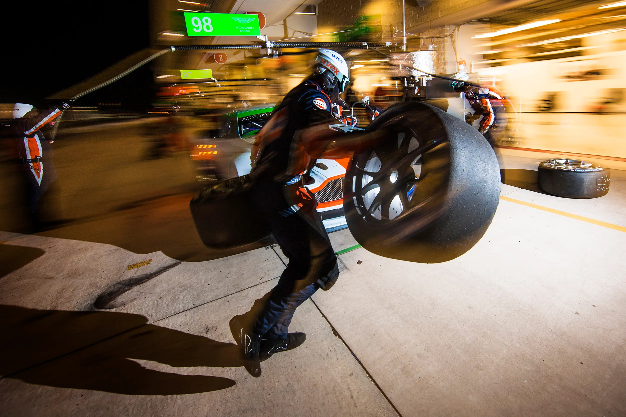 #98 Aston Martin pit stop 