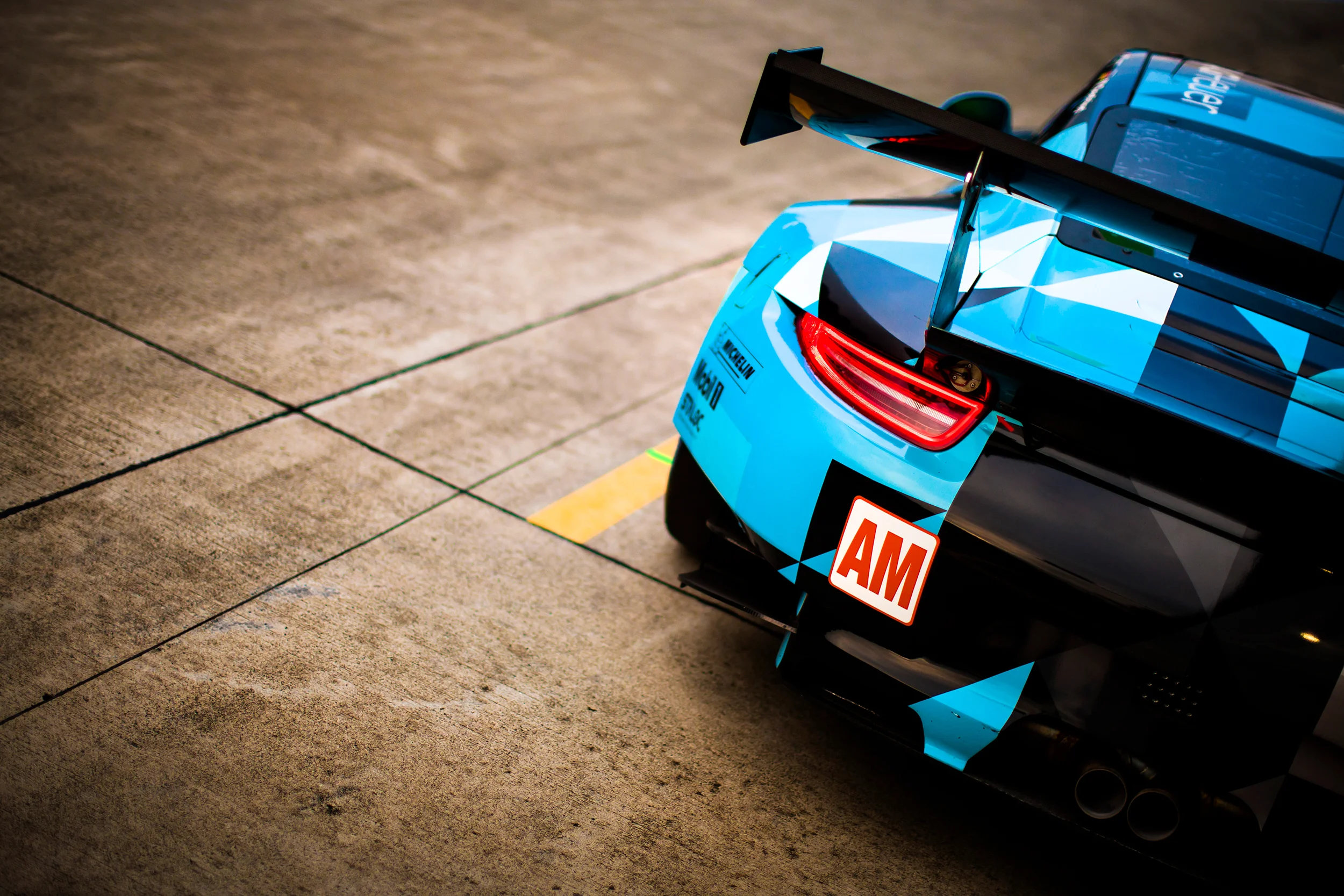 #77, Porsche 911 RSR