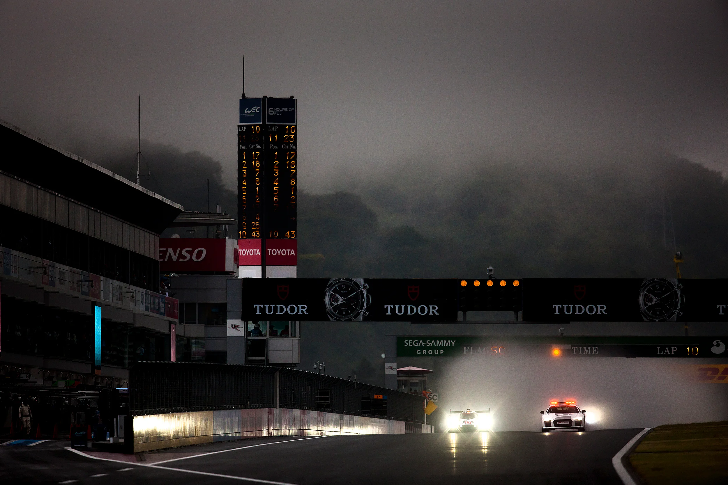 Start of the 6 Hours of Fuji