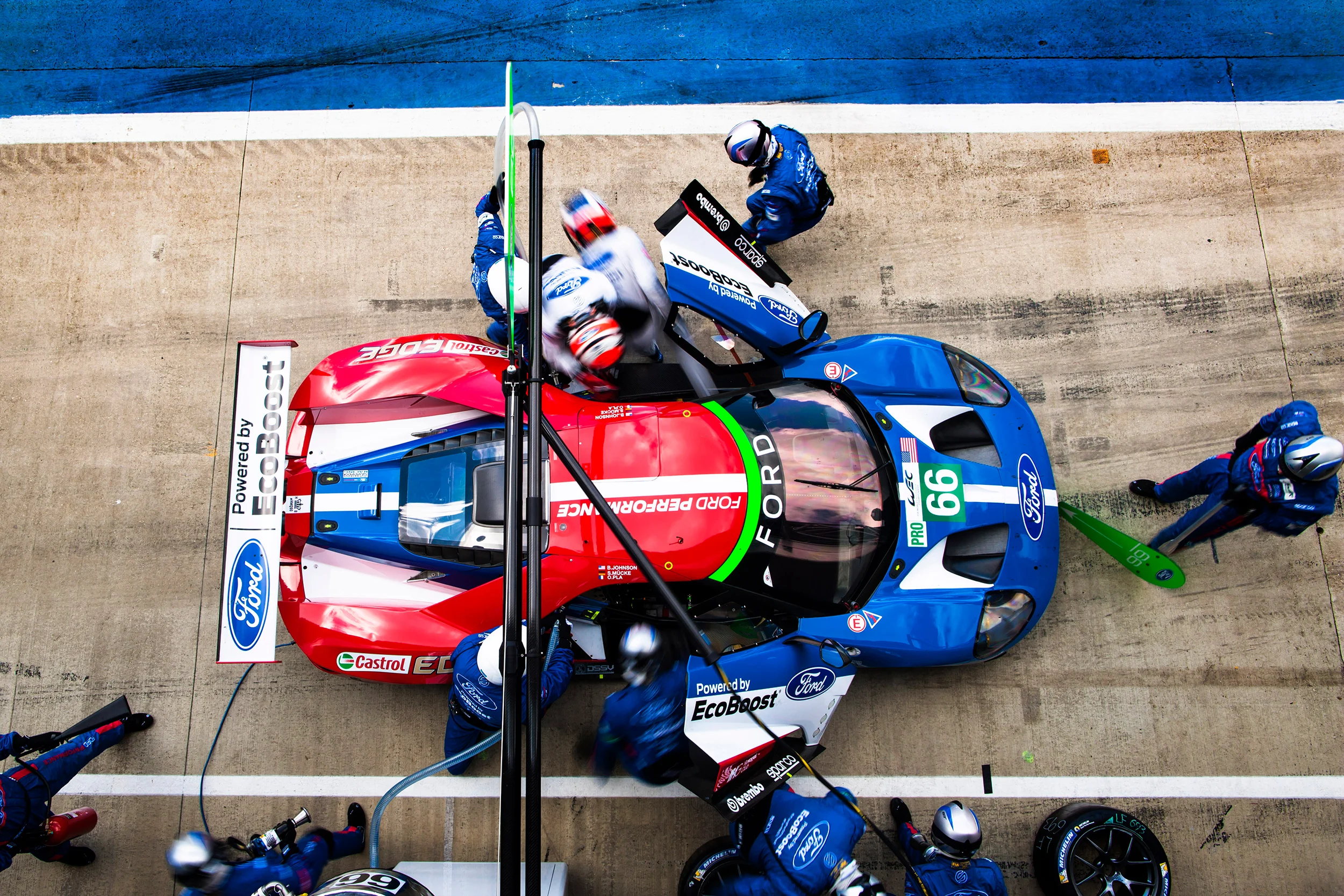 #66 Ford GT driver change
