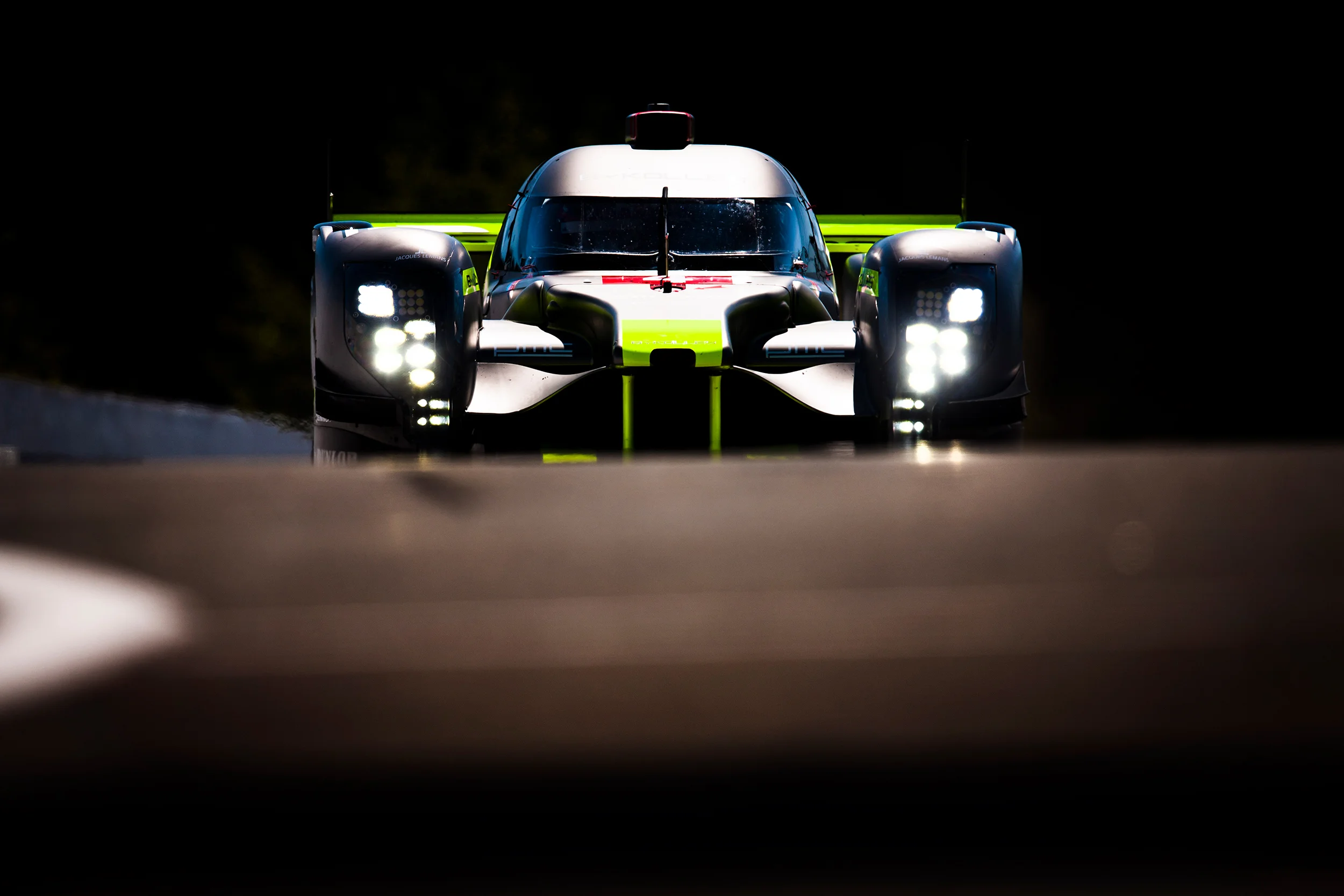 Oliver Webb, CLMP1/01 - AER