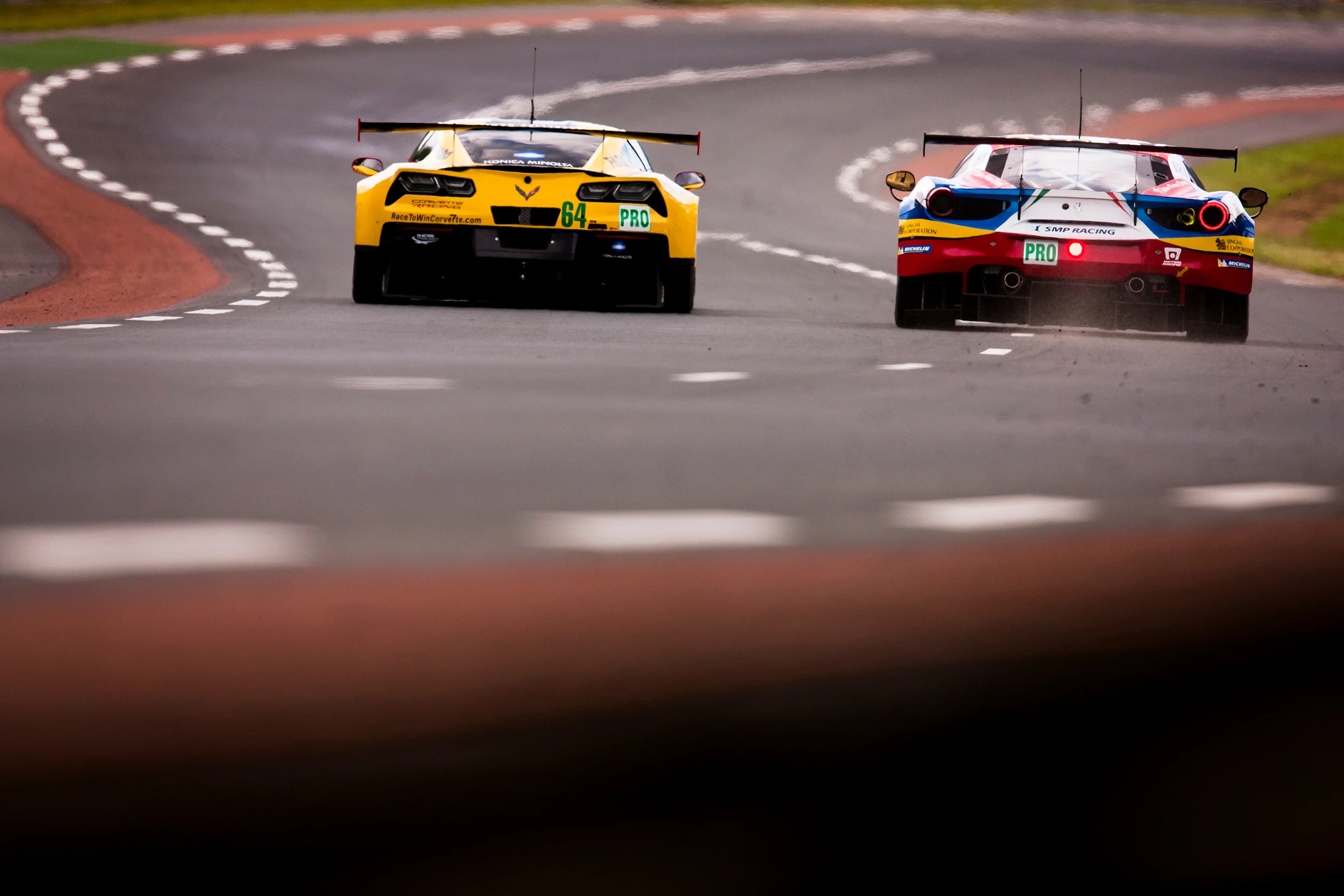 Oliver Gavin, Chevrolet Corvette C7R and James Calado, Ferrari 488