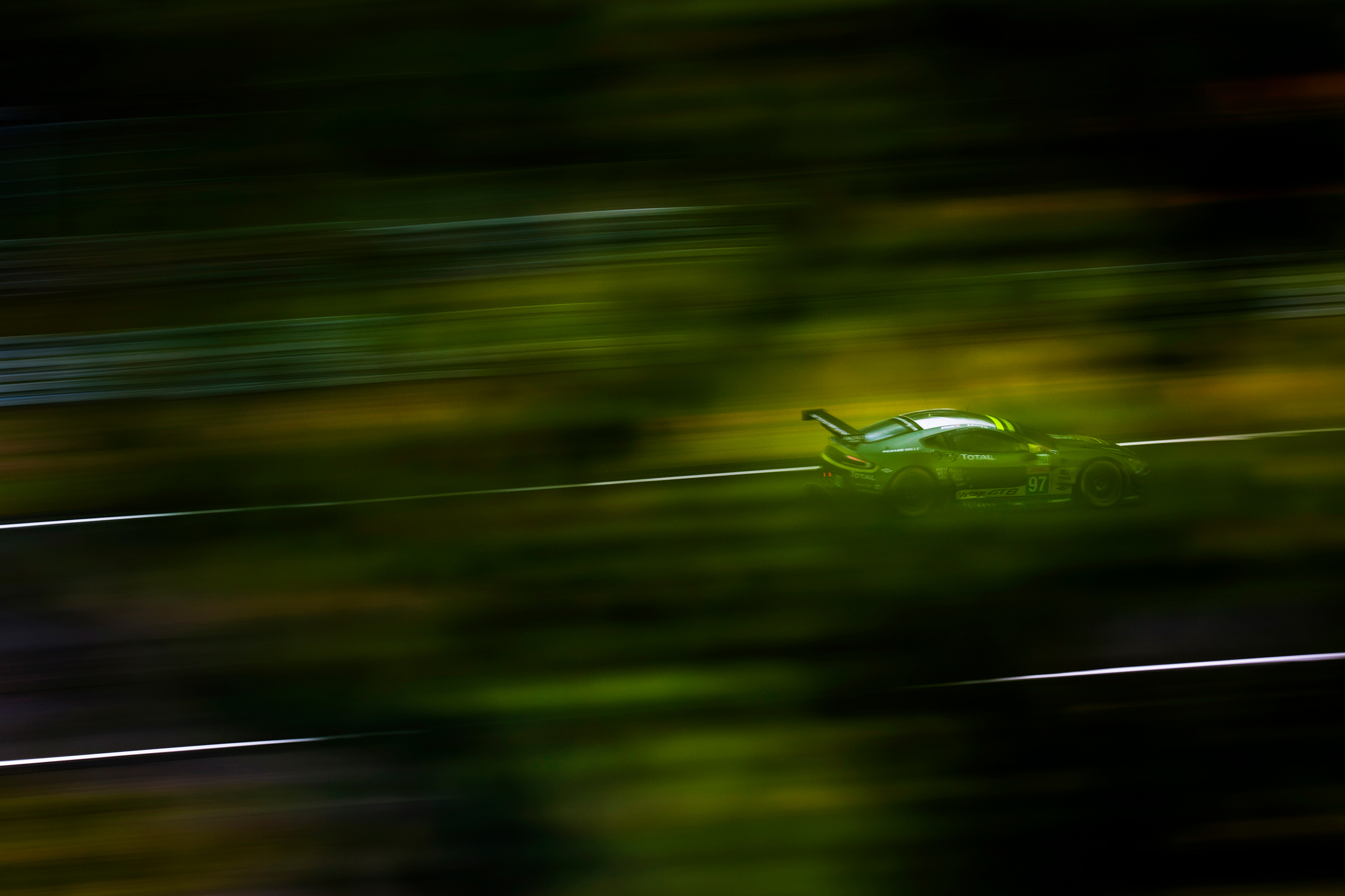 Darren Turner, Aston Martin Vantage