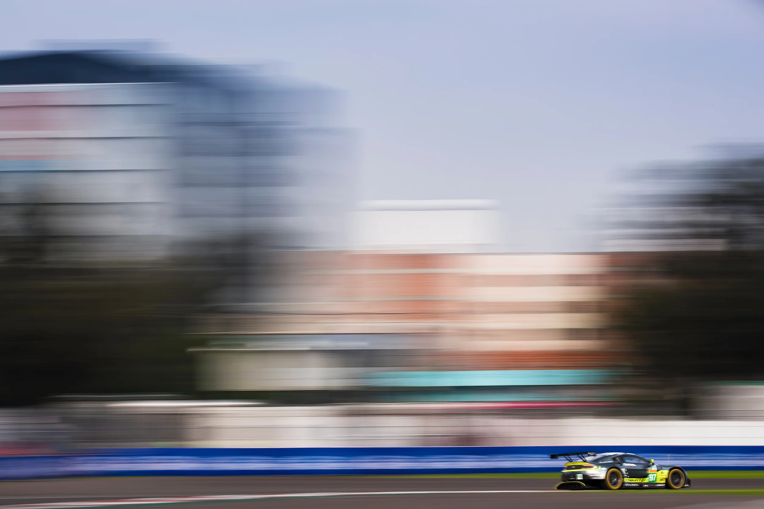 Richie Stanaway, Aston Martin Vantage