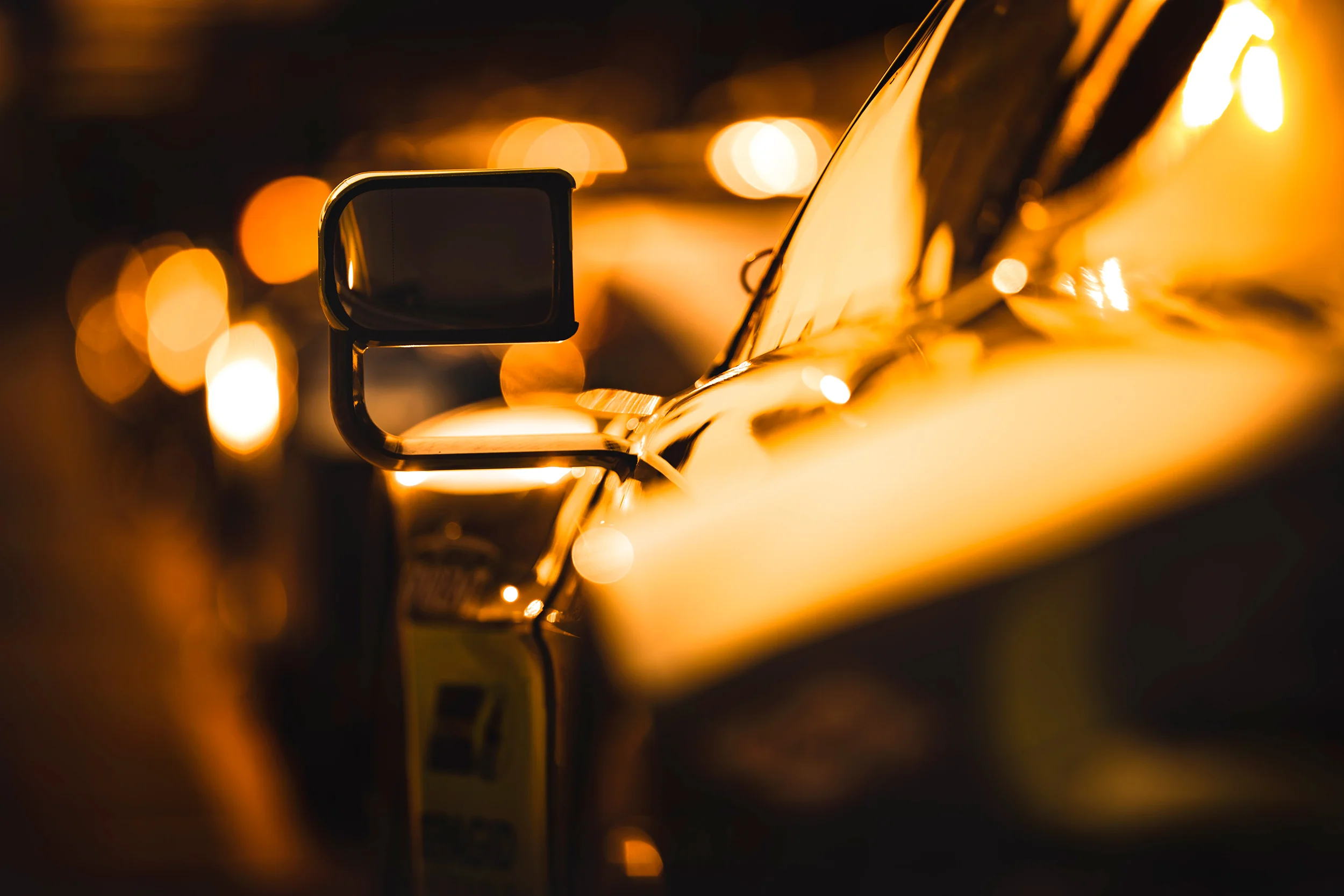 Aston Martin Vantage wing mirror