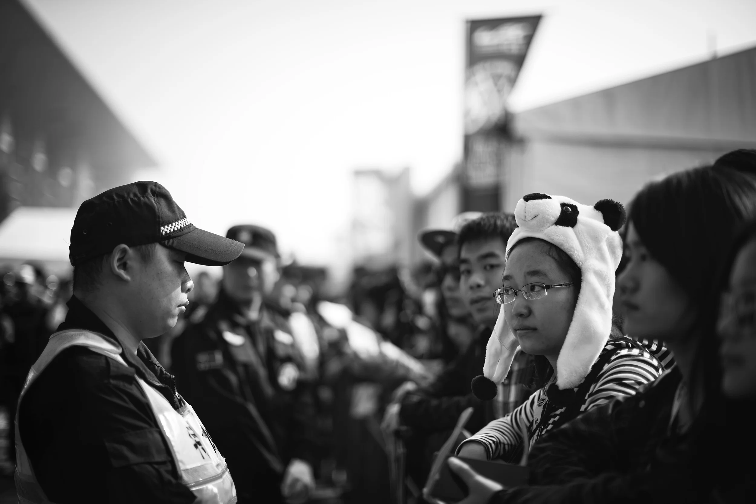 Fans at the autograph zone