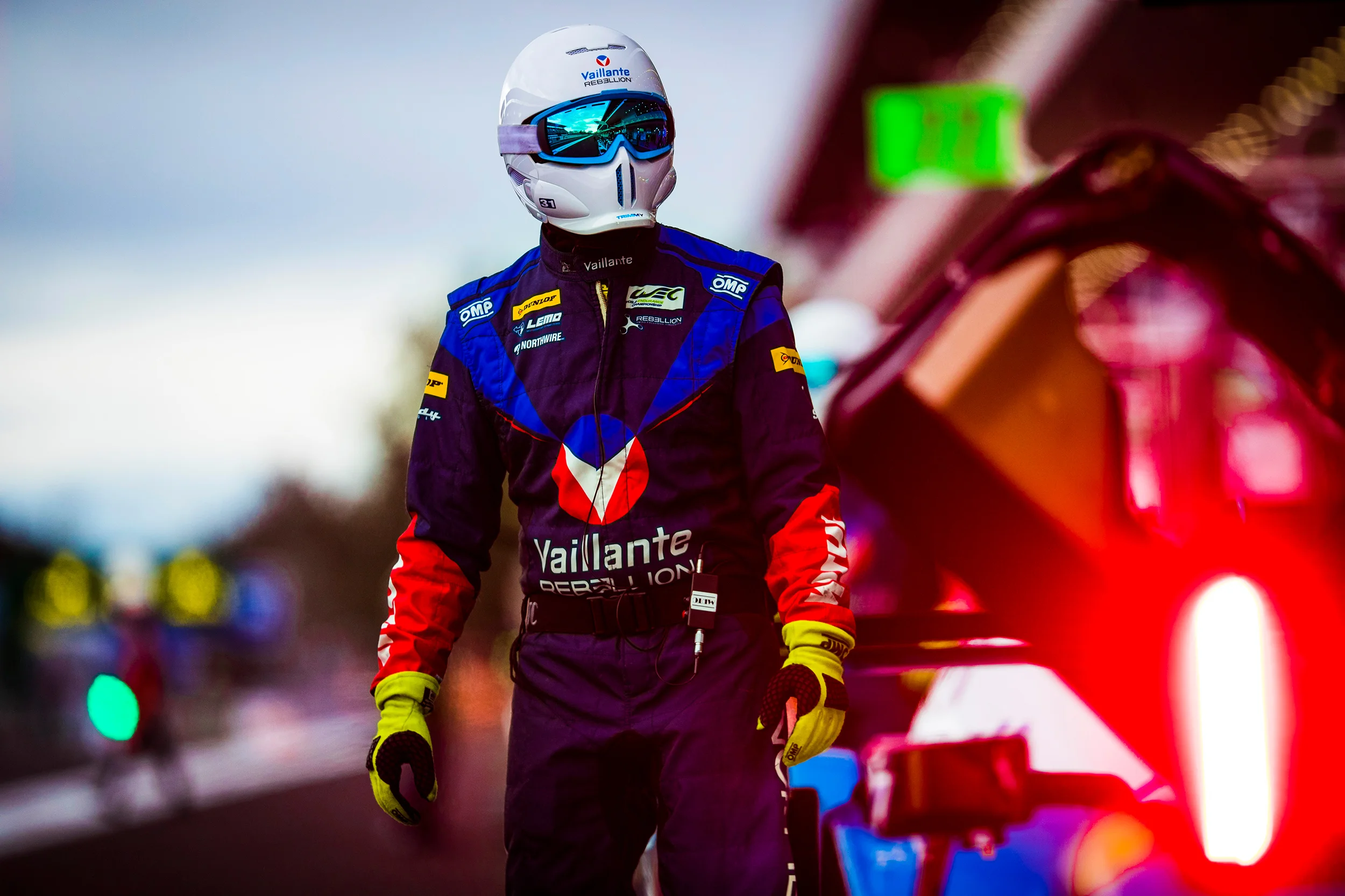 Rebellion Racing pit crew