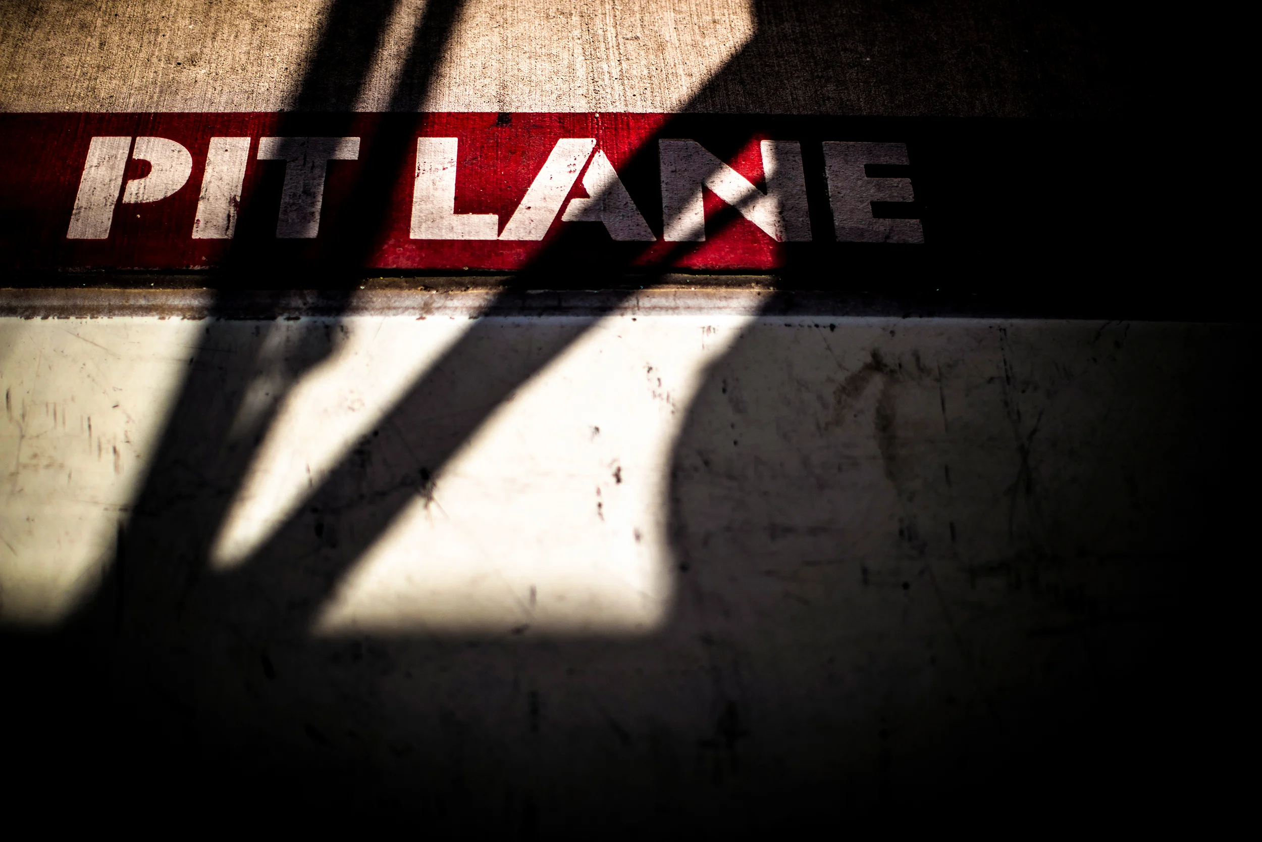 Pit lane garage marking