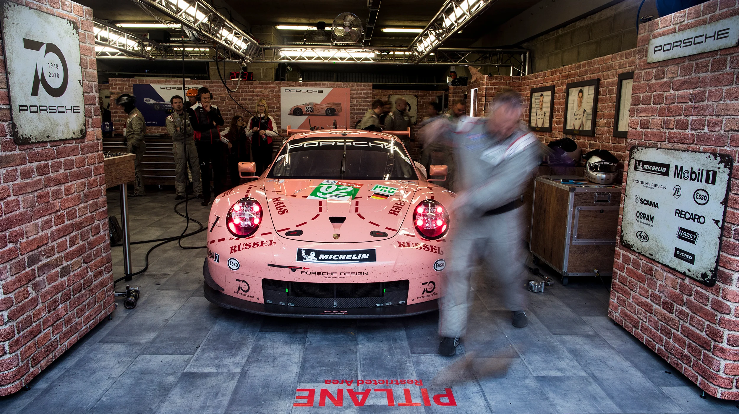 #92 Porsche 911 RSR in the garage