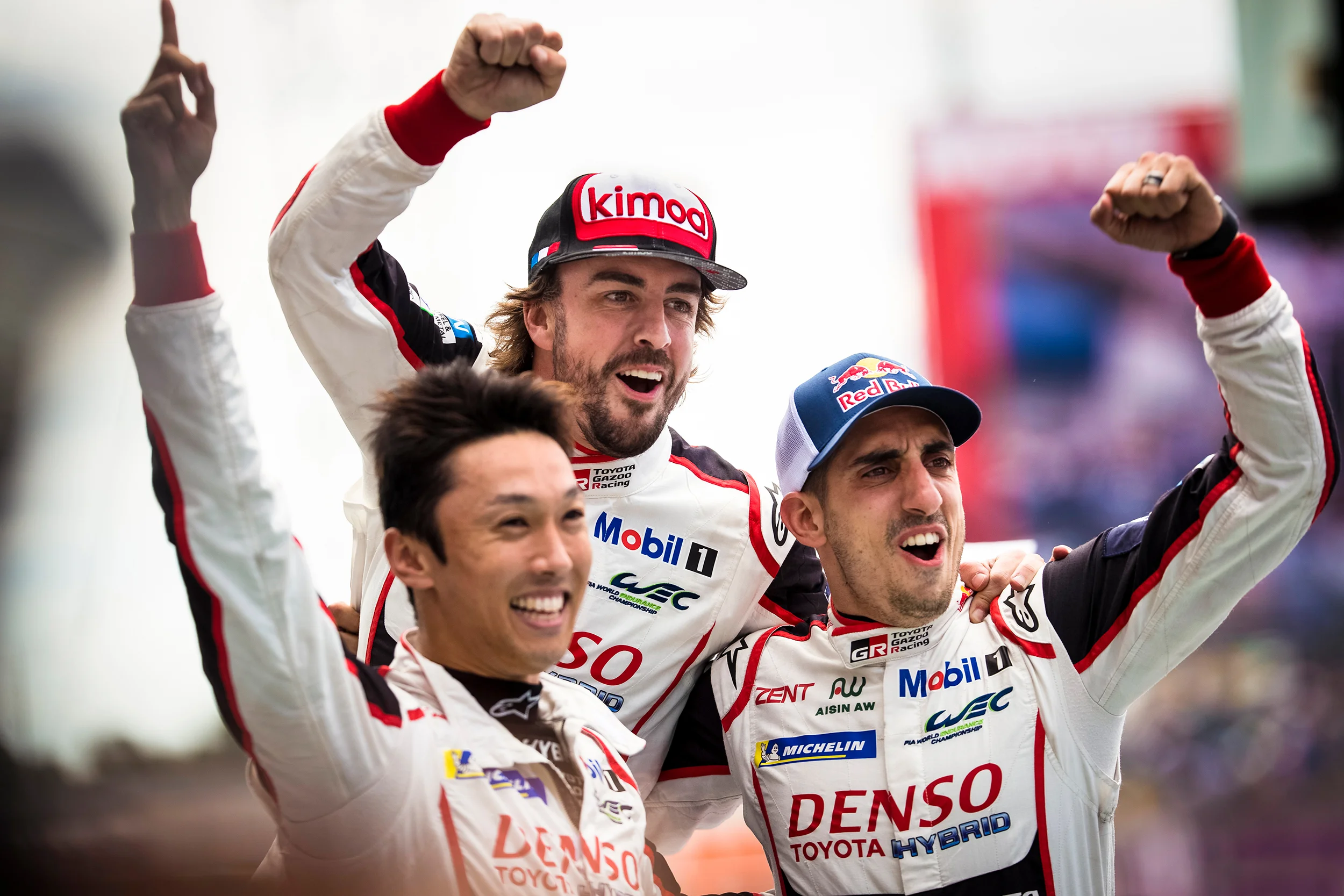 Fernando Alonso, Sebastien Buemi and Kazuki Nakajima celebrate victory