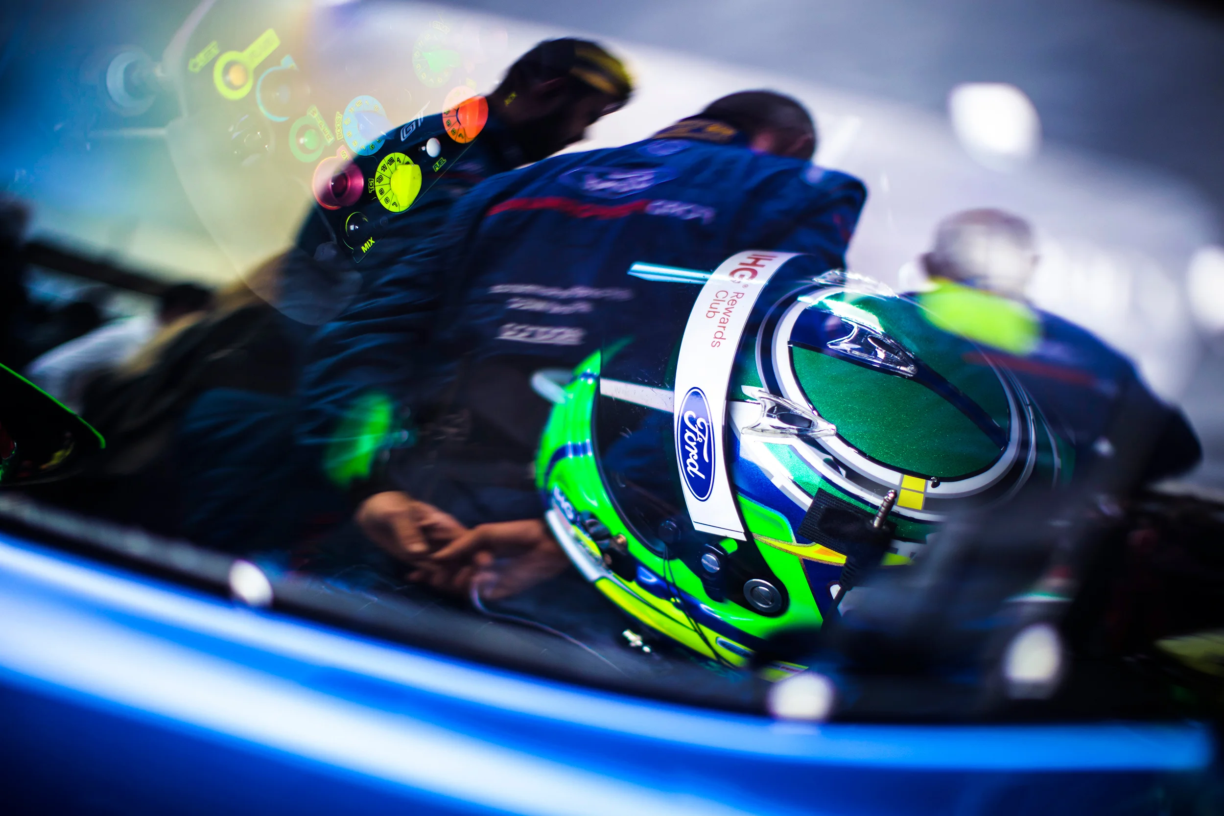 Olivier Pla's helmet