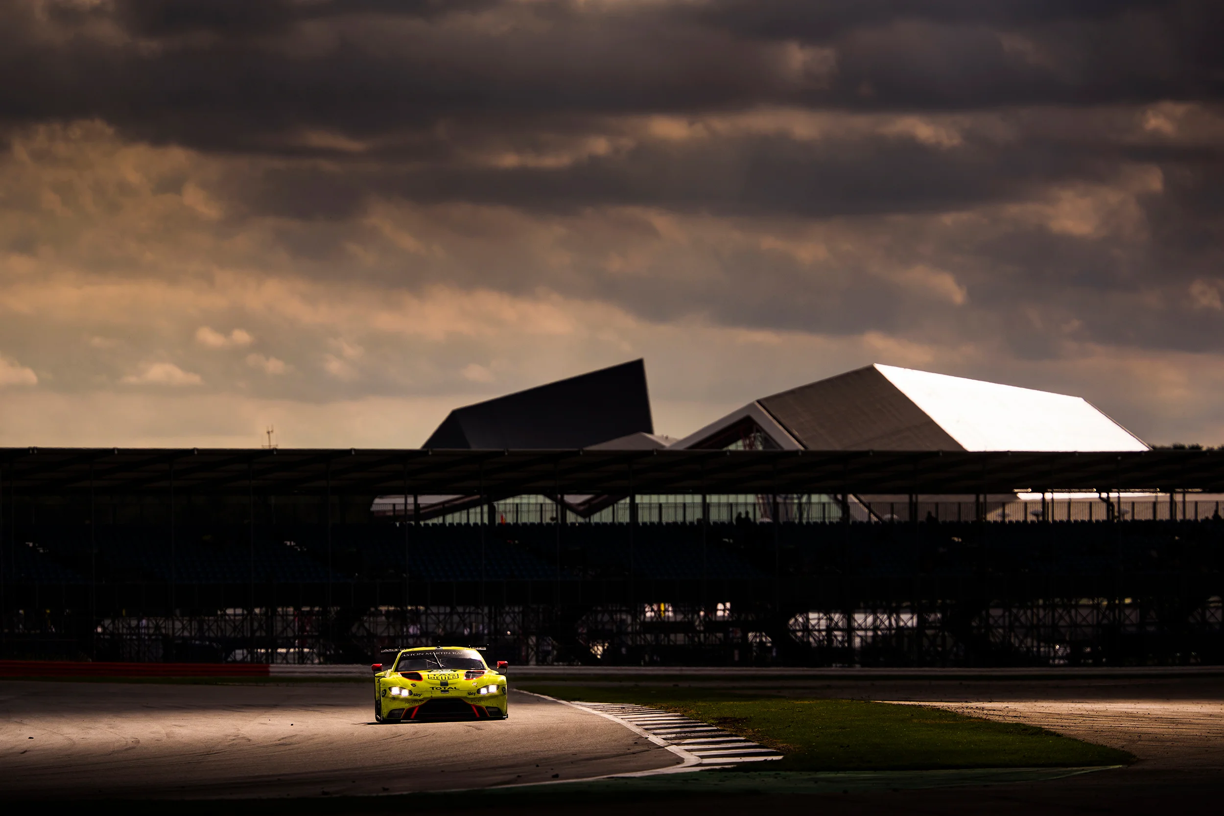 Marco Sorensen, Aston Martin Vantage