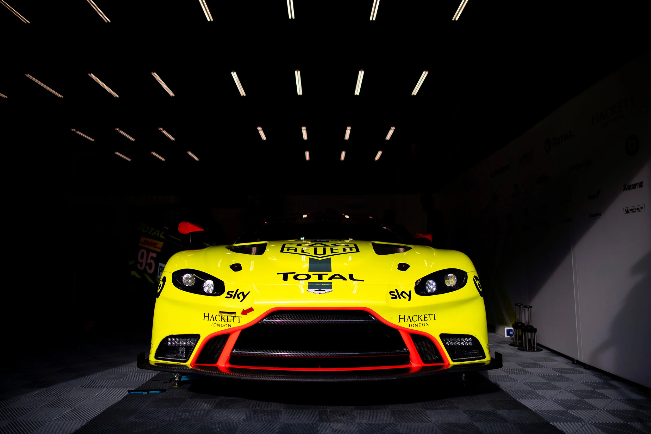 Aston Martin Vantage