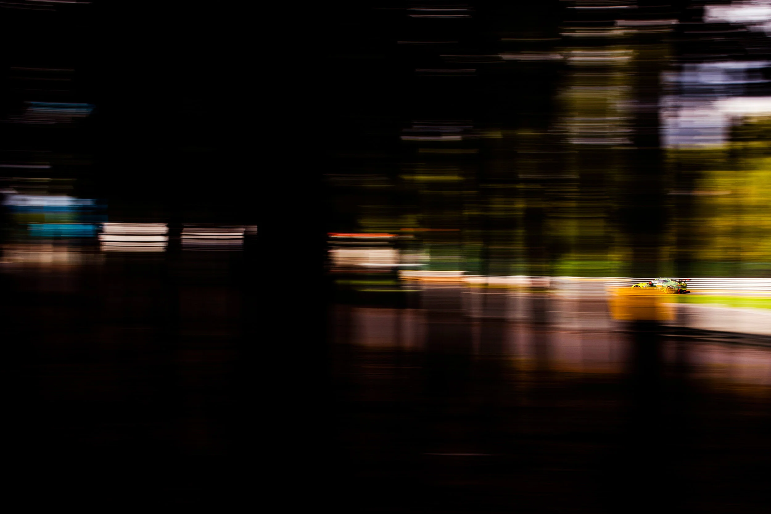 Alex Lynn, Aston Martin Vantage