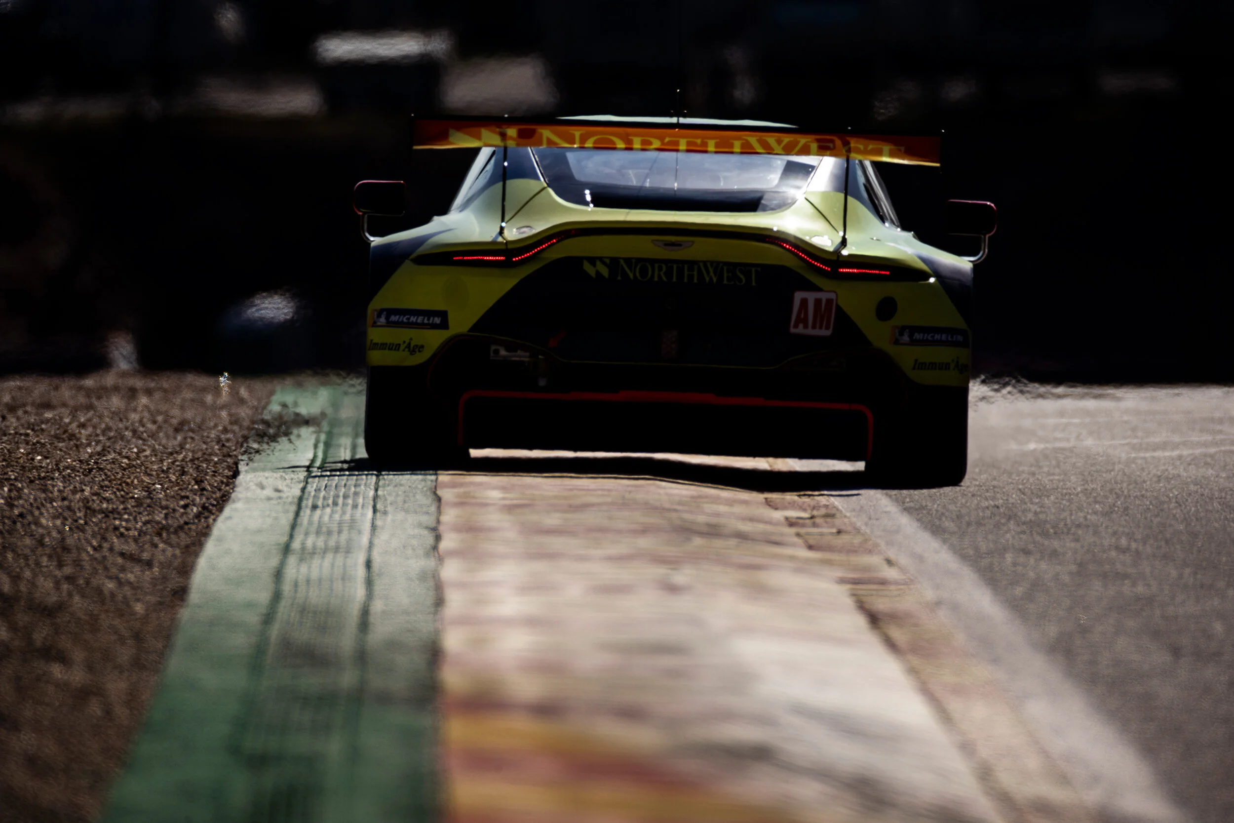 #98 Aston Martin Vantage 